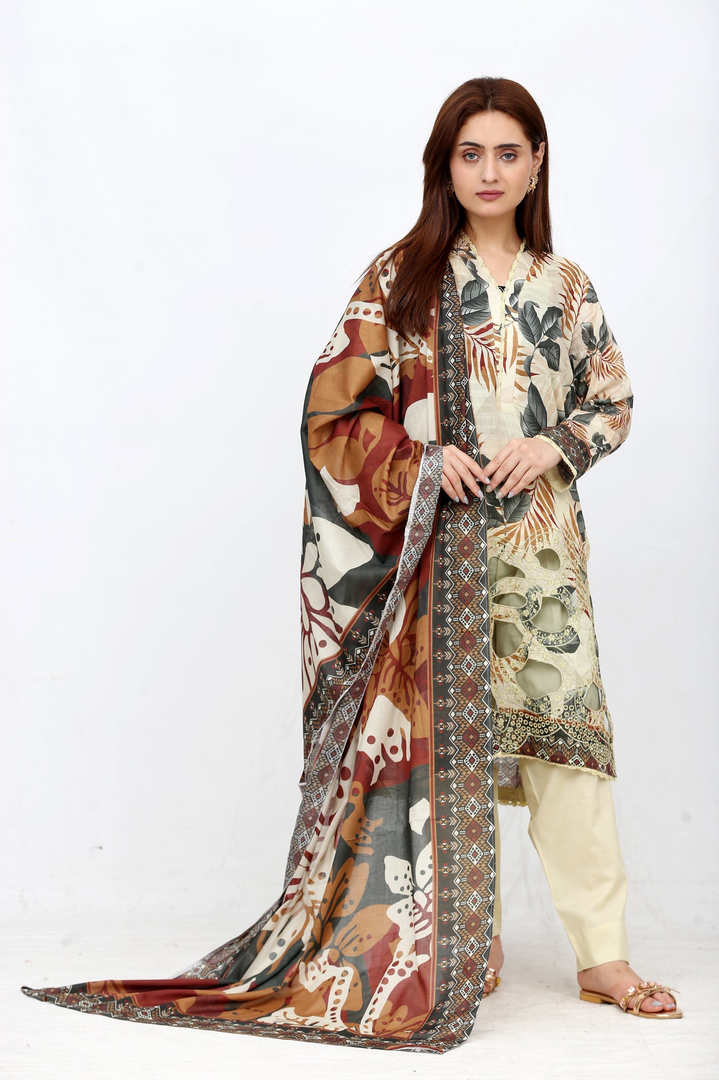 Anaya Noor Printed Bana Dora Lawn 3PC