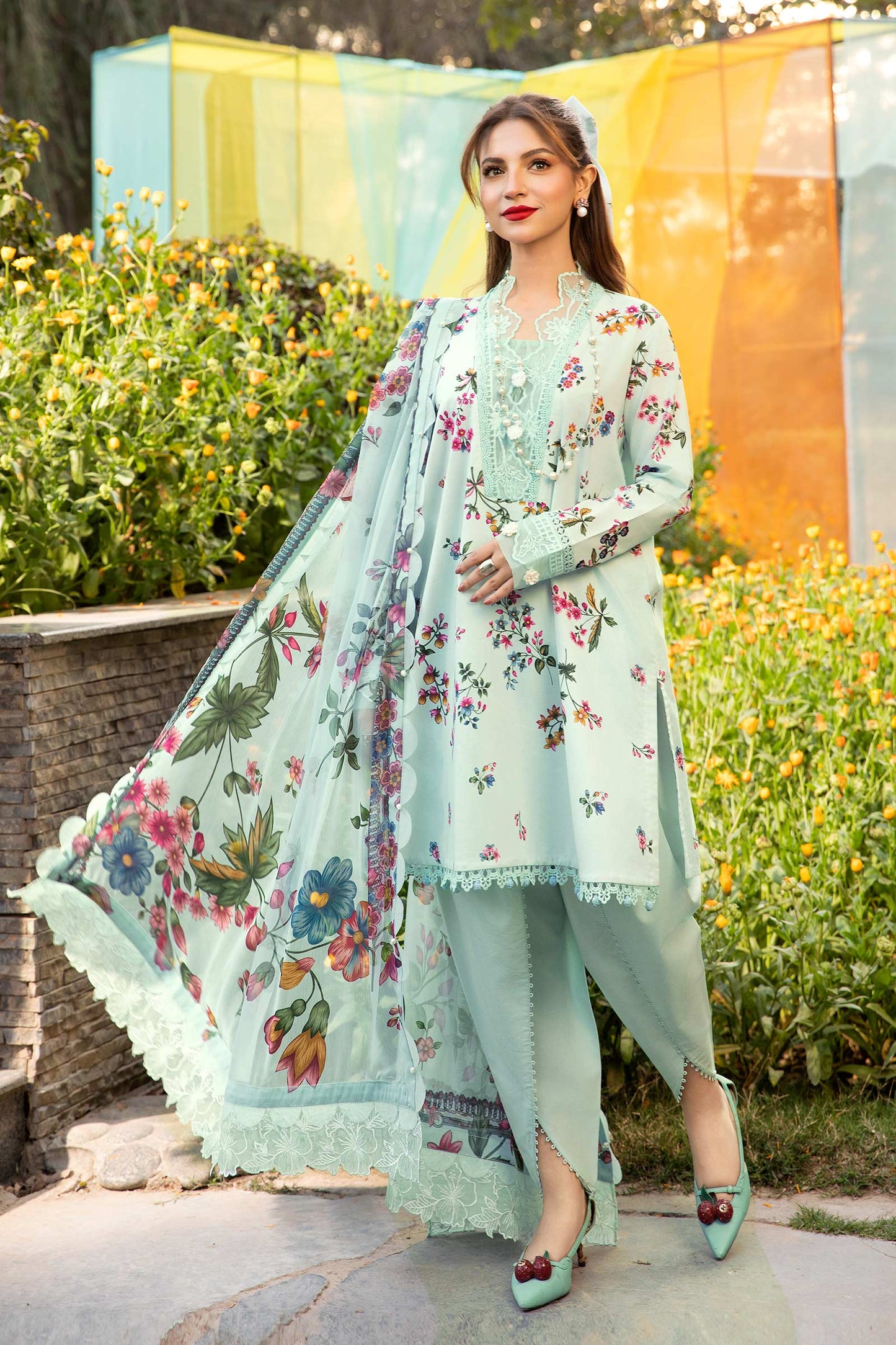 Maria B Luxury Emb Lawn 3-PC