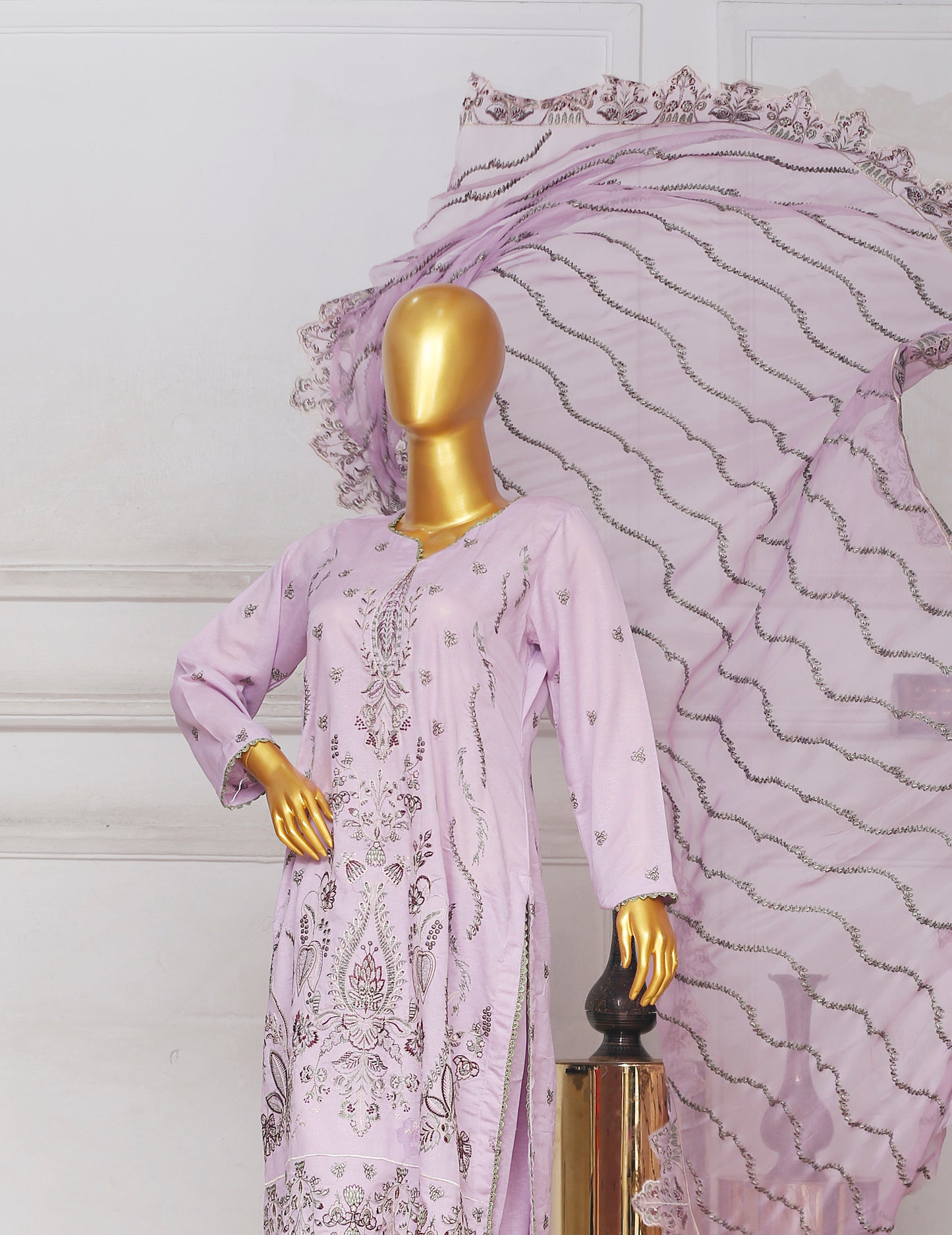 Bareeze Heavy Embroidered Karandi 3-PC