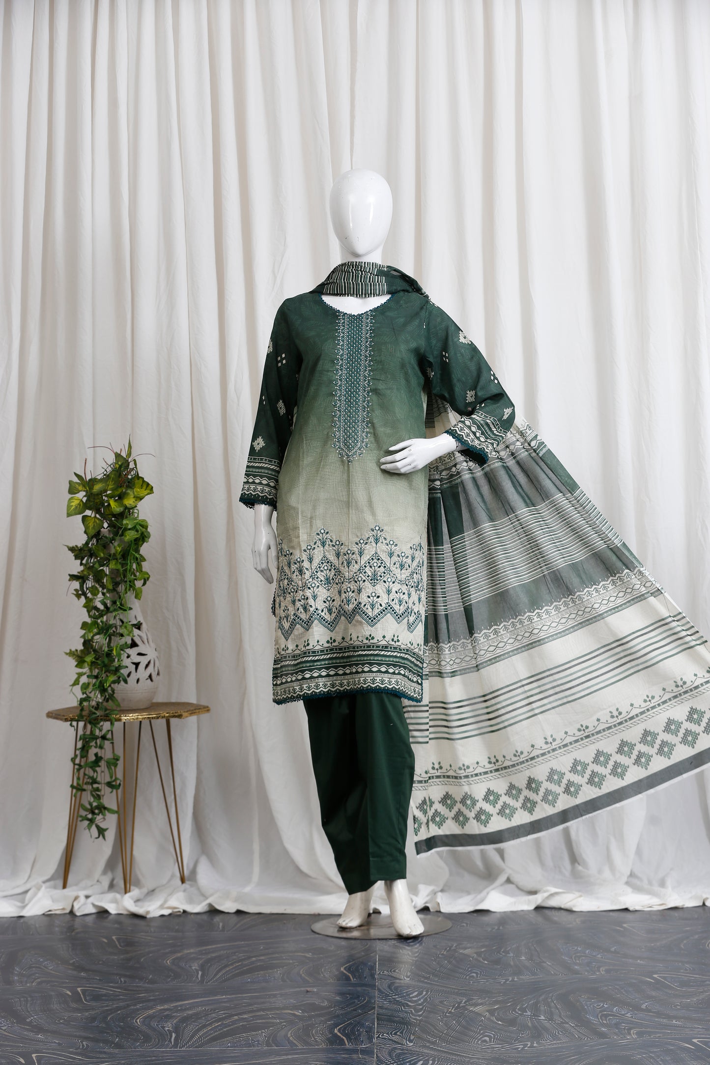 Falisha By Anaya Noor Print Emb Chickenkari 3-PC