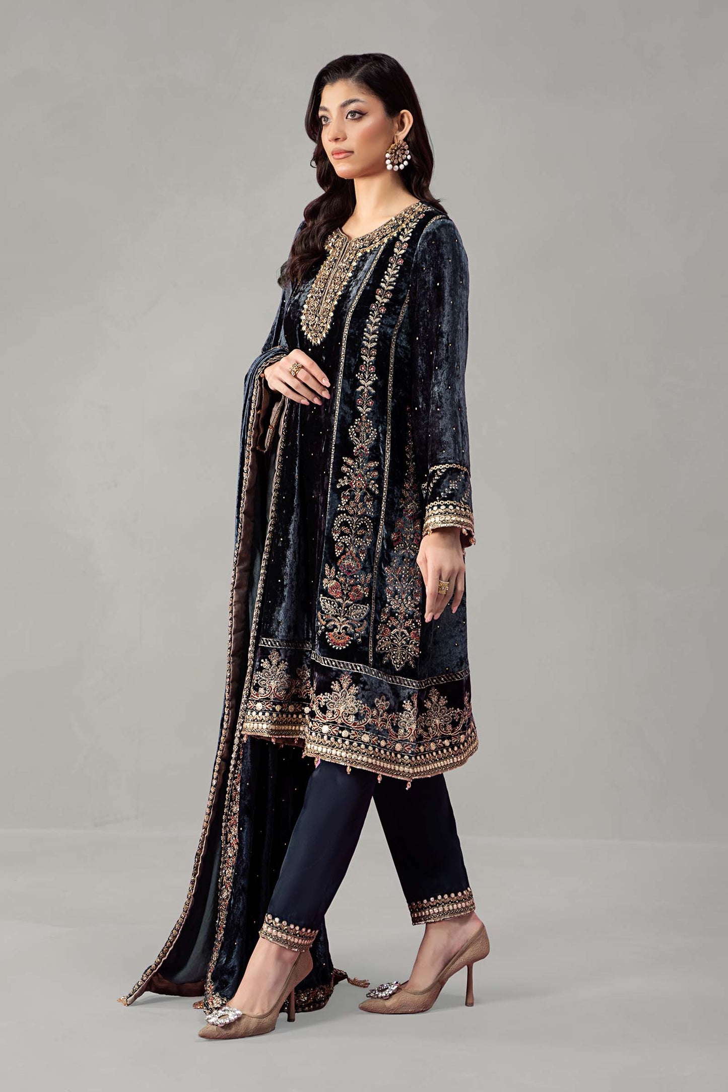 Maria B Sweet Velvet Embroidered 3PC