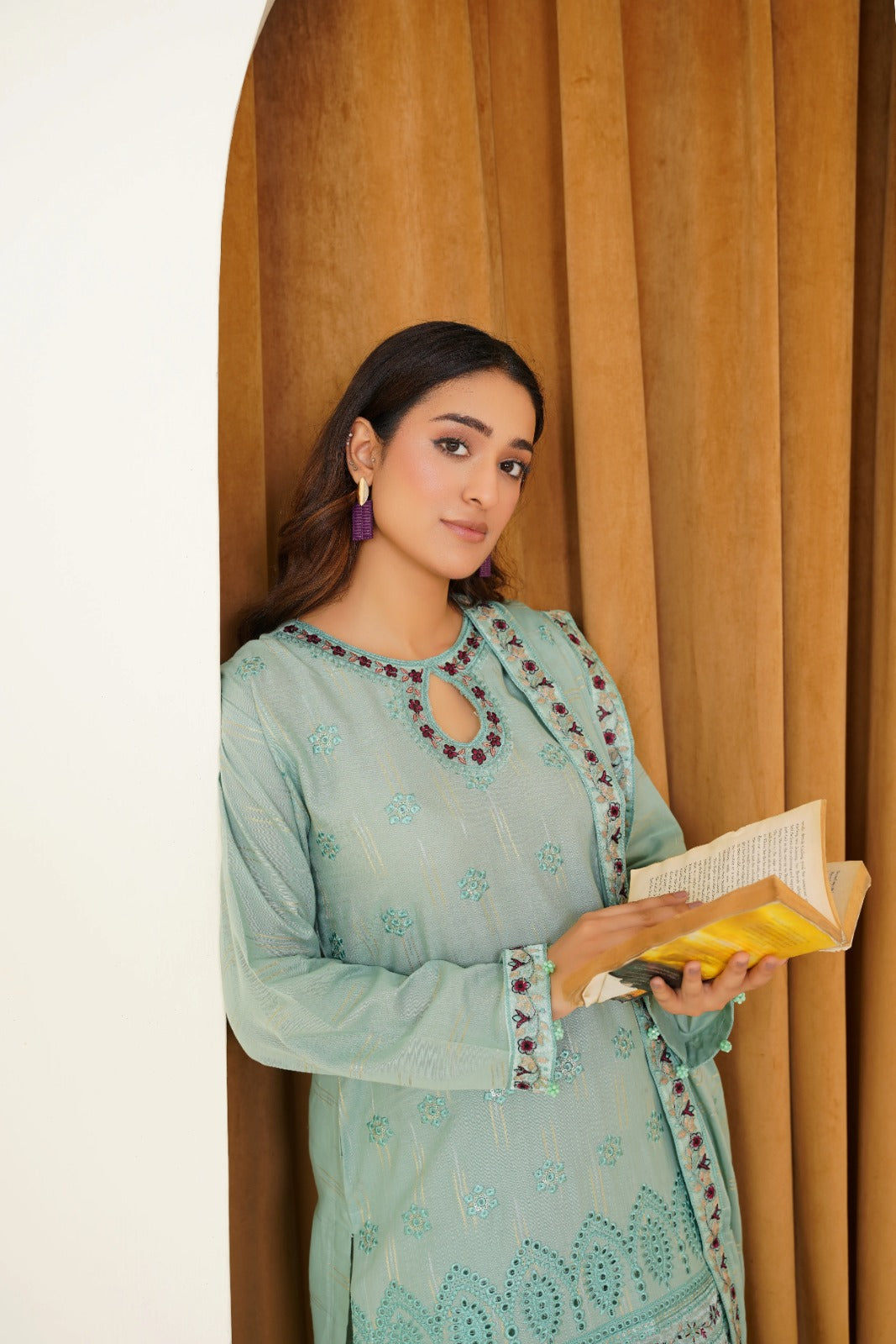 Meharbano By Anaya Noor Cambric Jacquard Emb 3PC