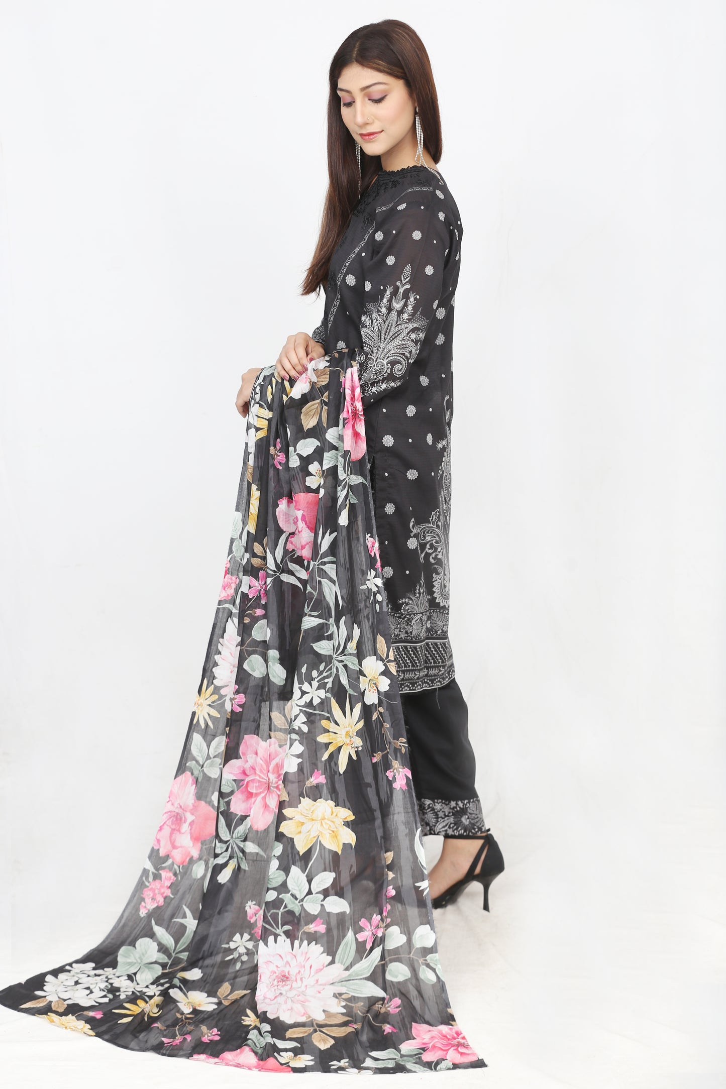 Ronaq By Anaya Noor Embroidered 3PC