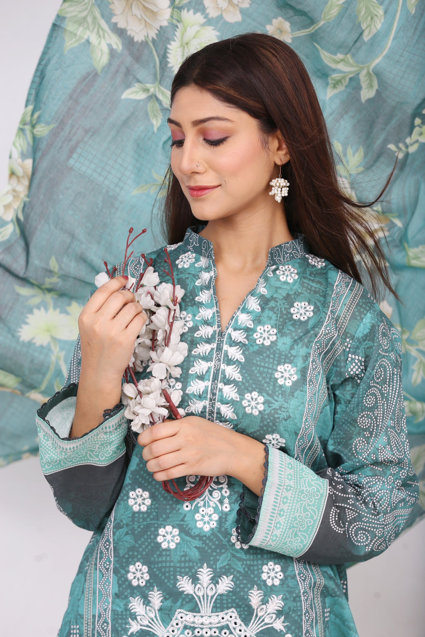 Ronaq By Anaya Noor Embroidered 3PC