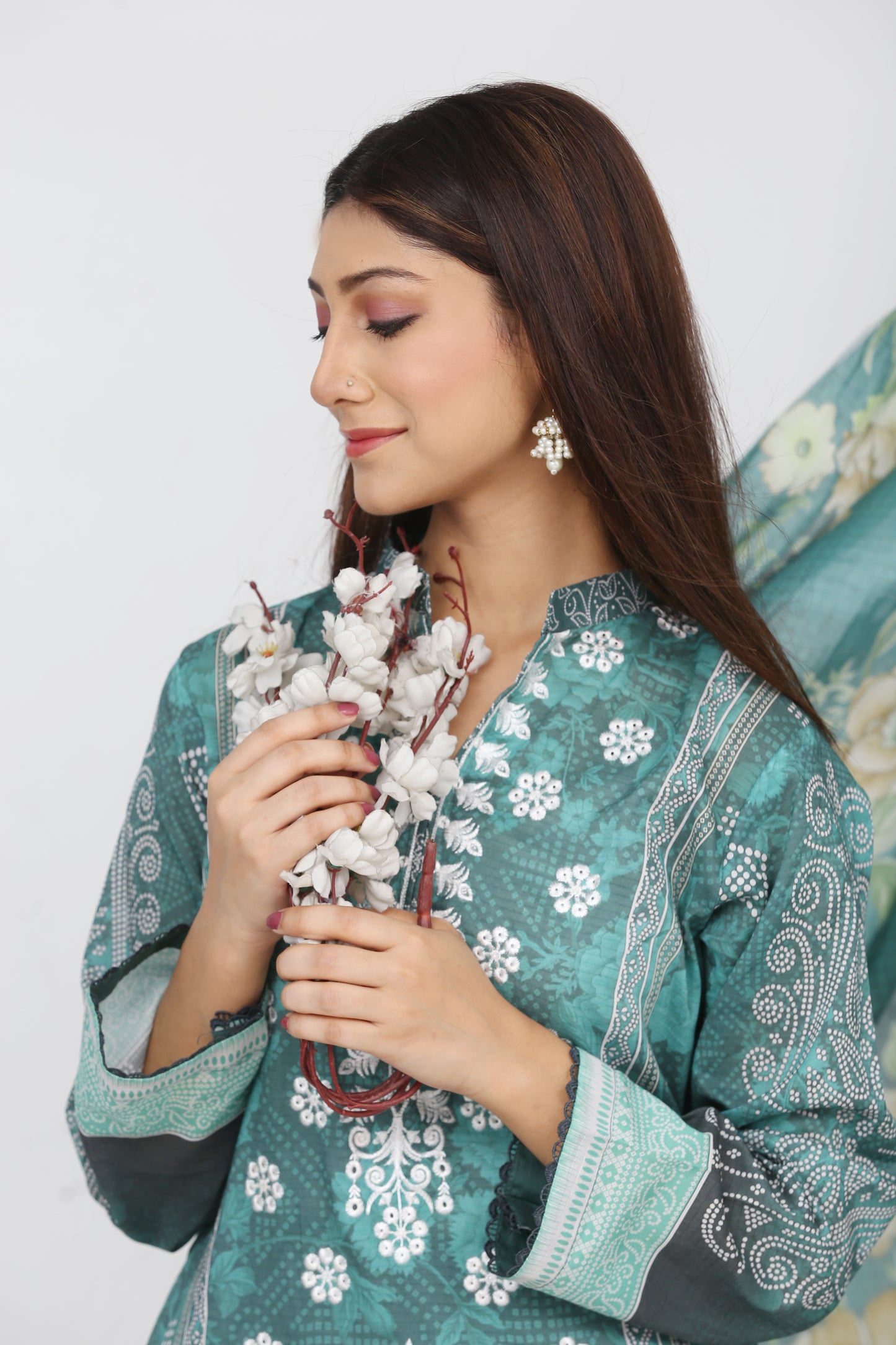 Ronaq By Anaya Noor Embroidered 3PC