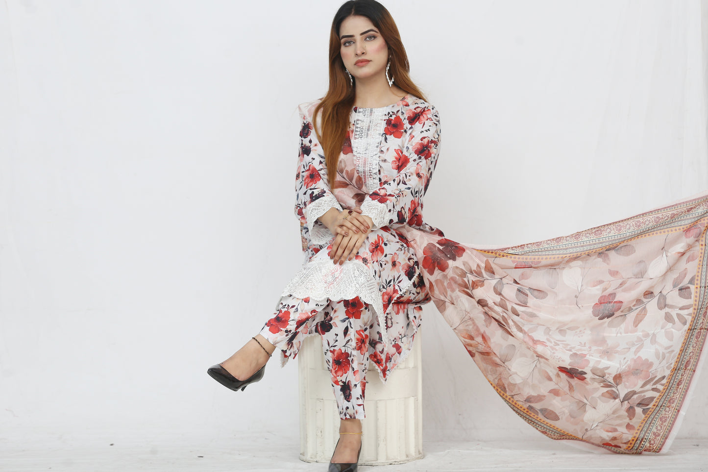 Baroque Embroidered With Patches Lawn 3PC