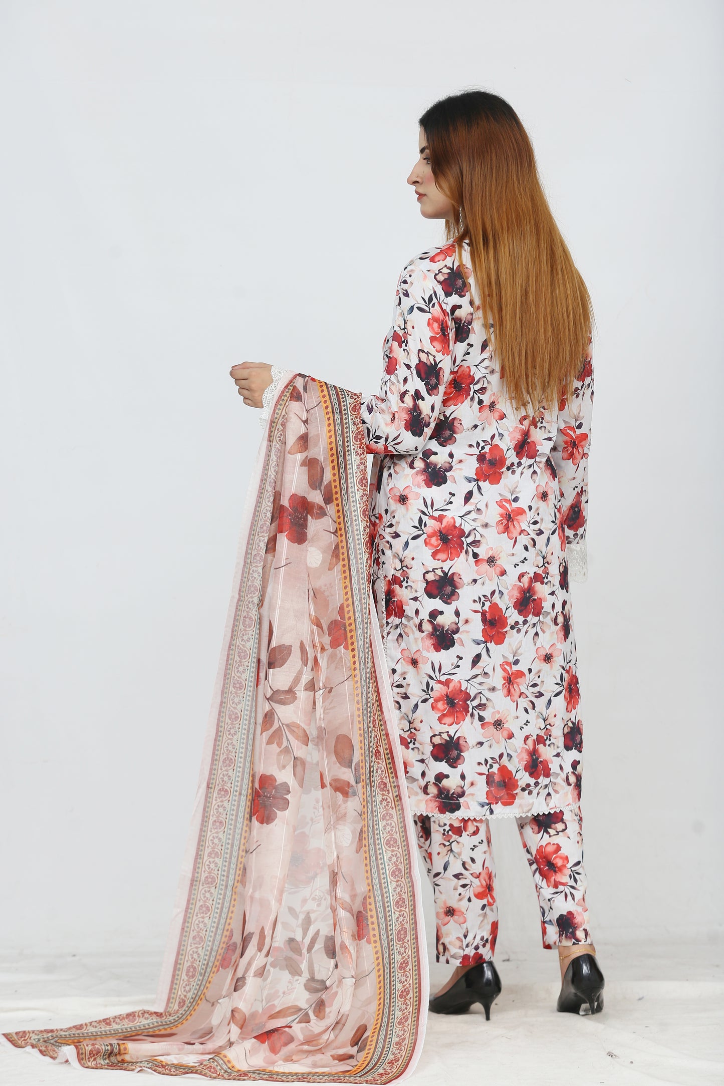 Baroque Embroidered With Patches Lawn 3PC