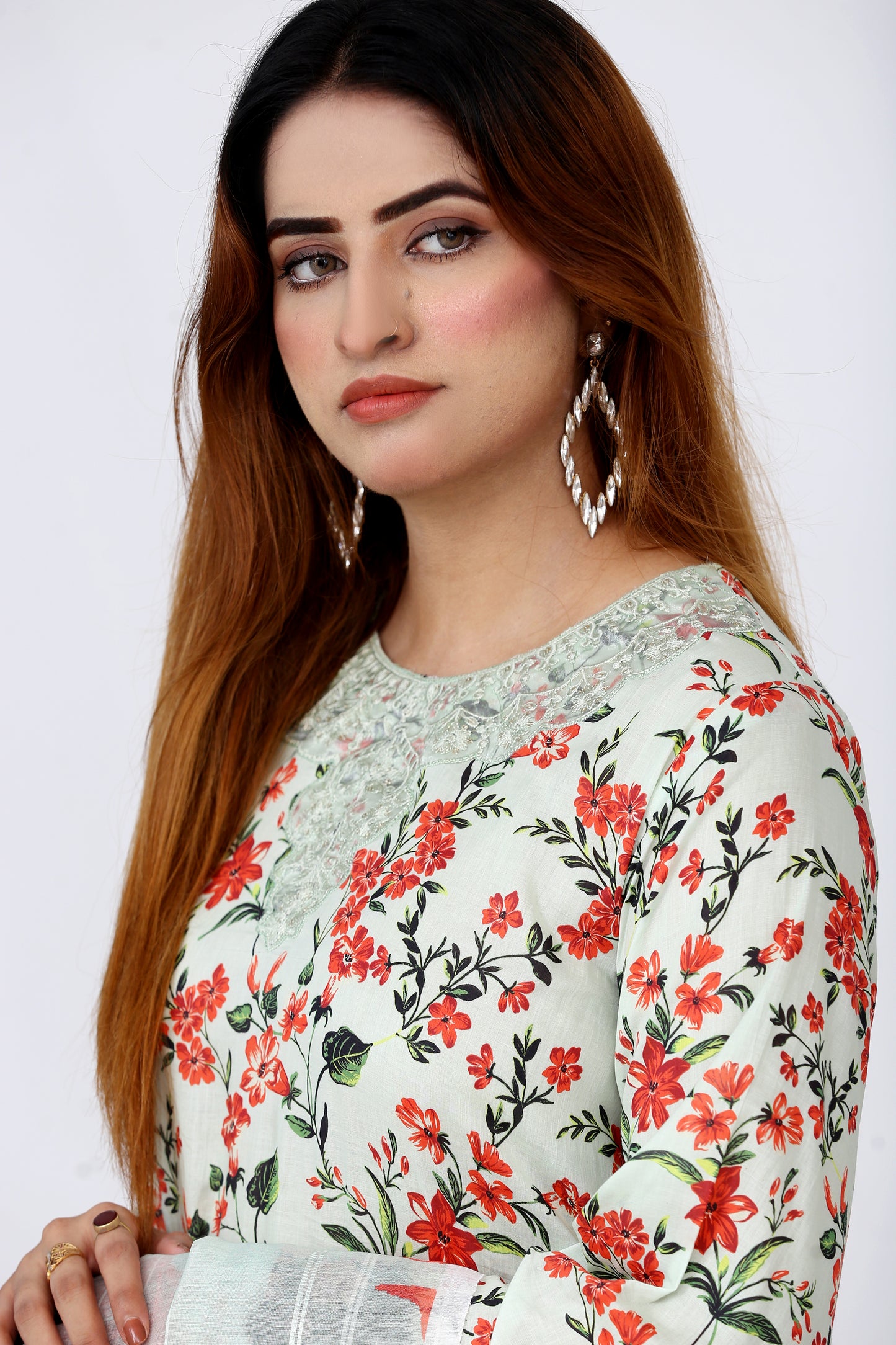 Baroque Embroidered With Patches Lawn 3PC