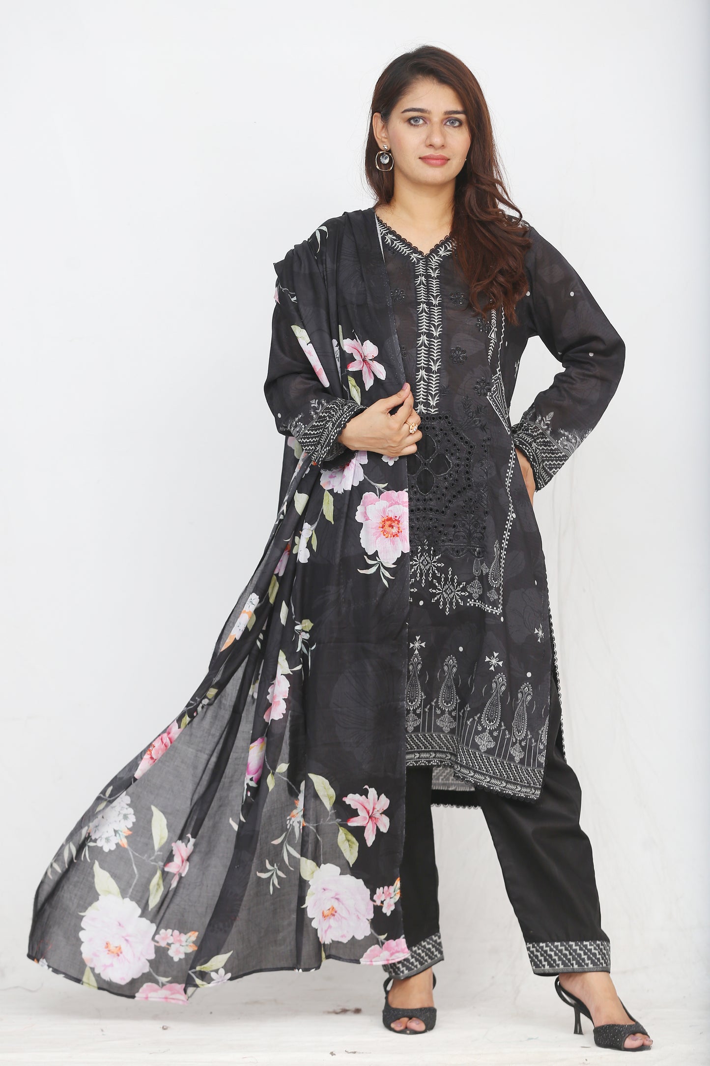 Ronaq By Anaya Noor Embroidered 3PC