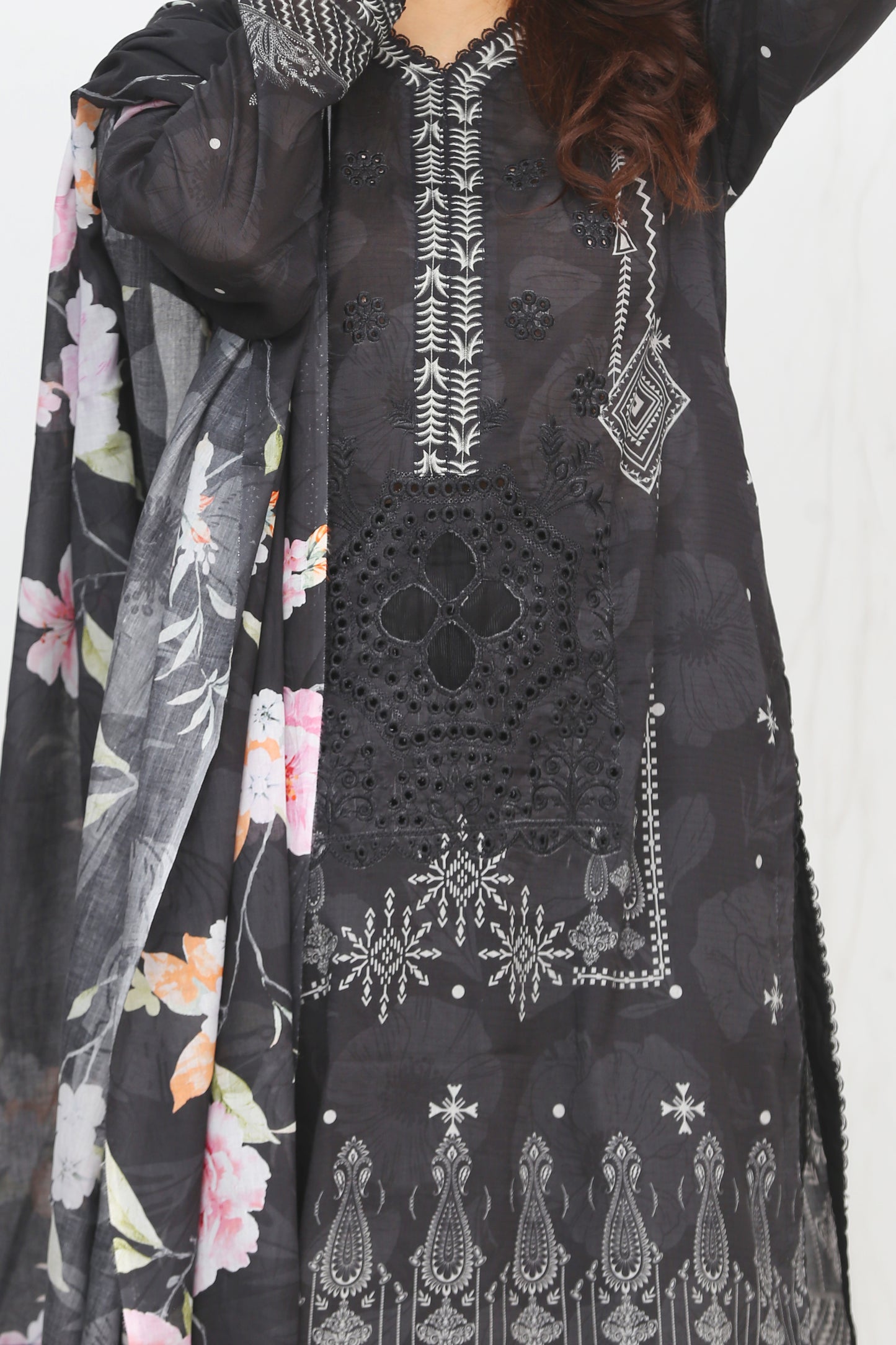 Ronaq By Anaya Noor Embroidered 3PC