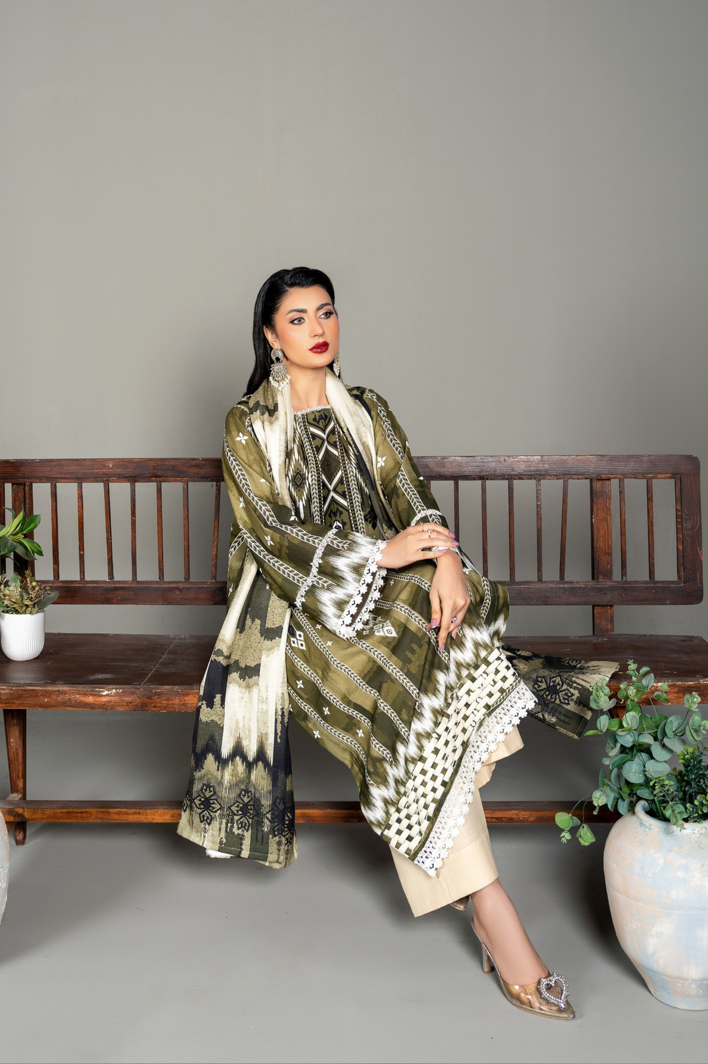 Abrish Exclusive Morroco Khaddar 3PC