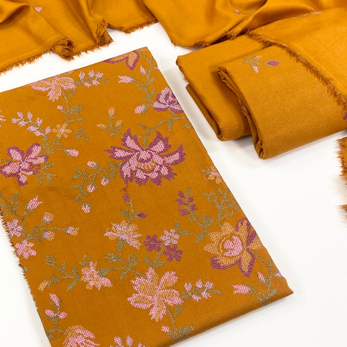 Bareeze Embroidered Karandi 3PC
