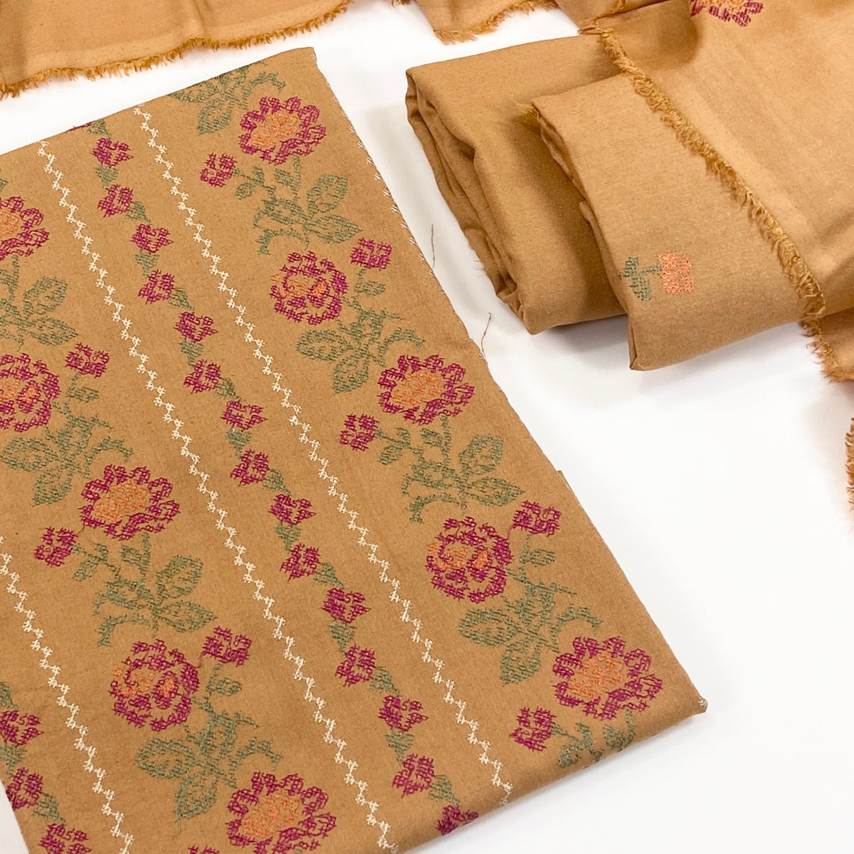 Bareeze Embroidered Karandi 3PC