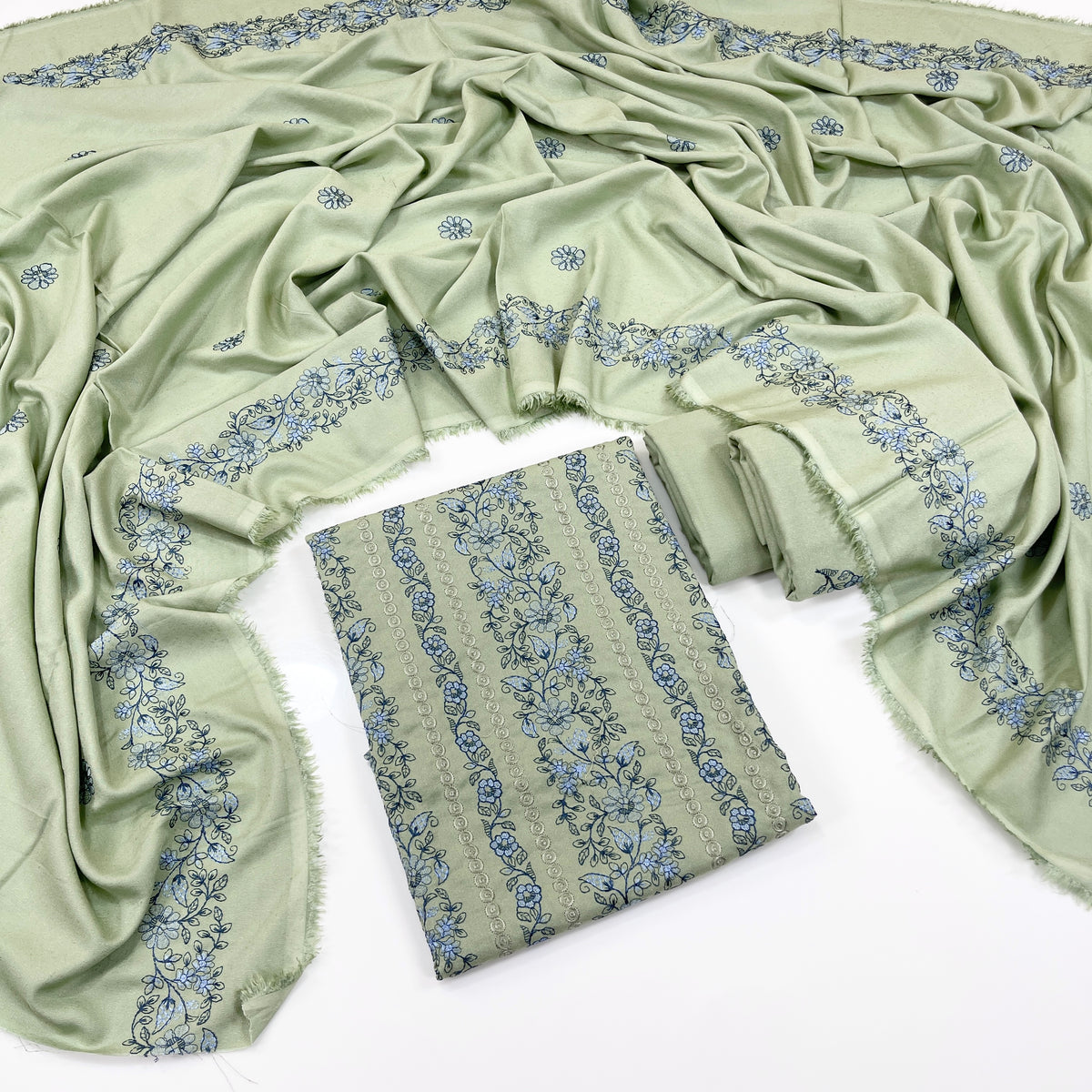 Bareeze Embroidered Karandi 3PC
