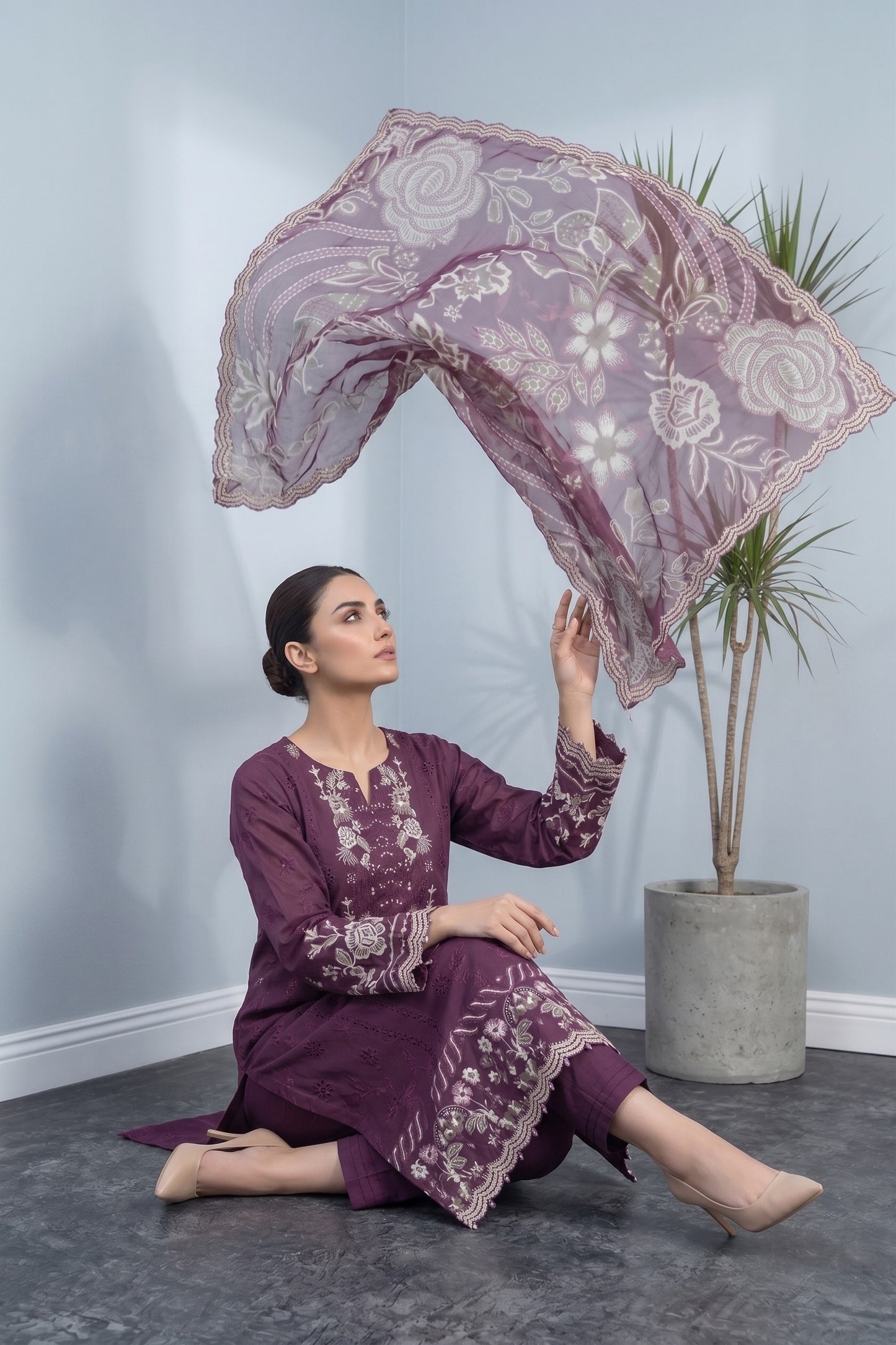 Shiffli Kari By Anaya Noor Emb Lawn 3PC