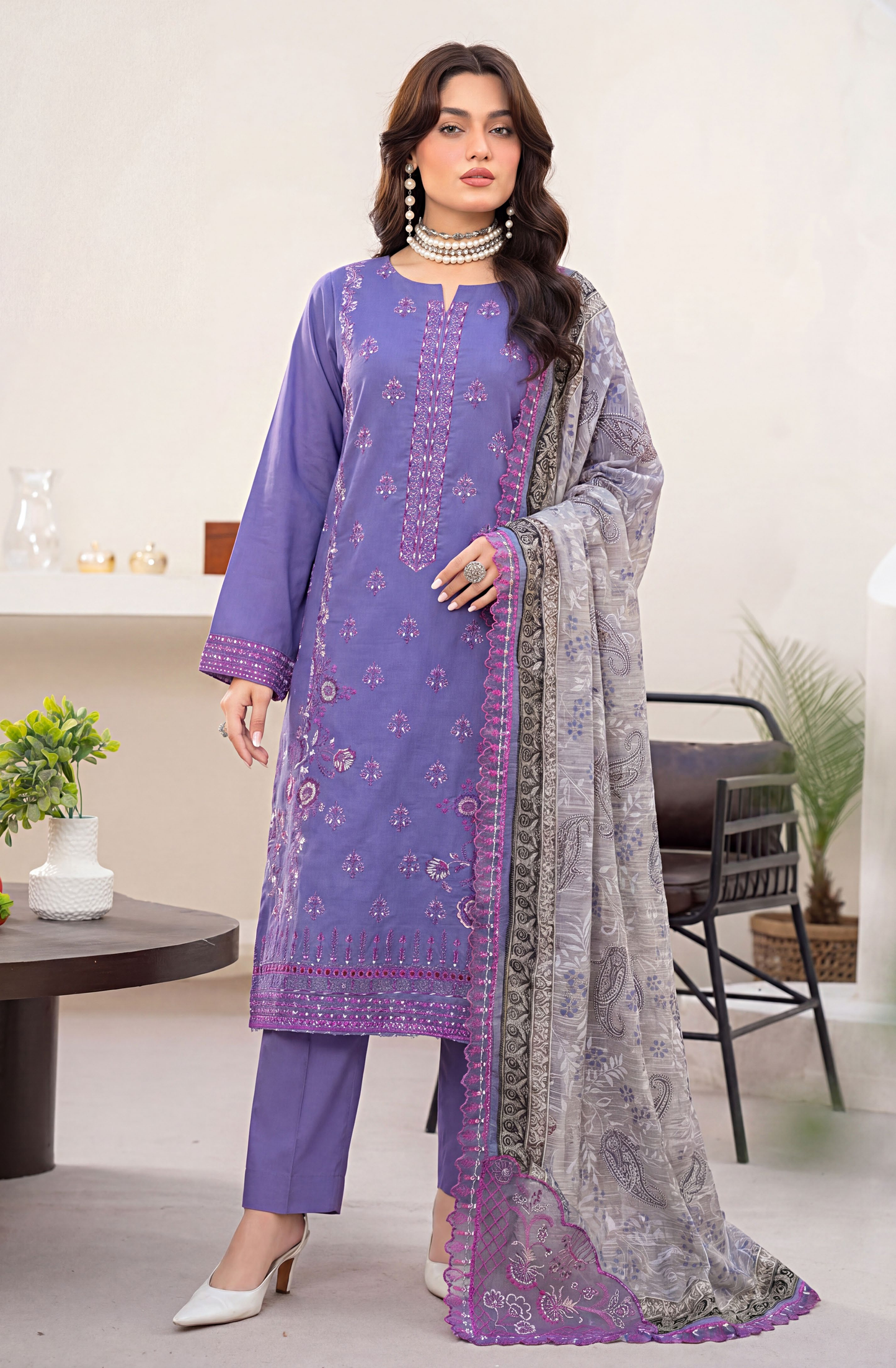 Meadows By Anaya Noor Emb Lawn With Organza Patches 3PC
