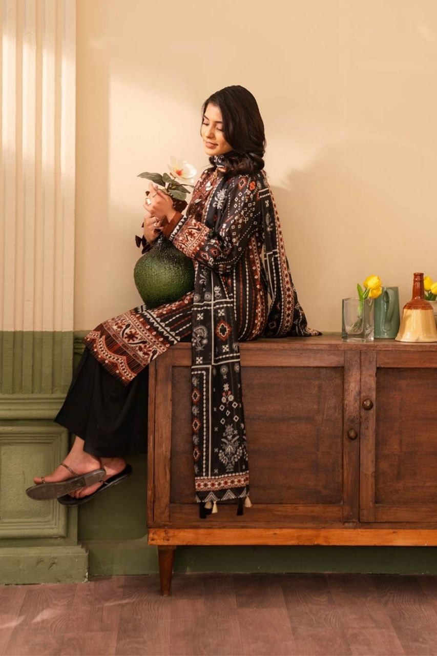 Raiha Premium Printed Lawn 3PC
