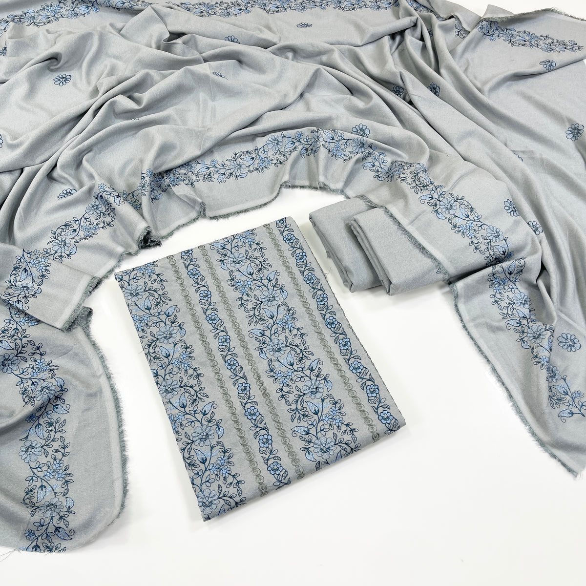 Bareeze Embroidered Karandi 3PC