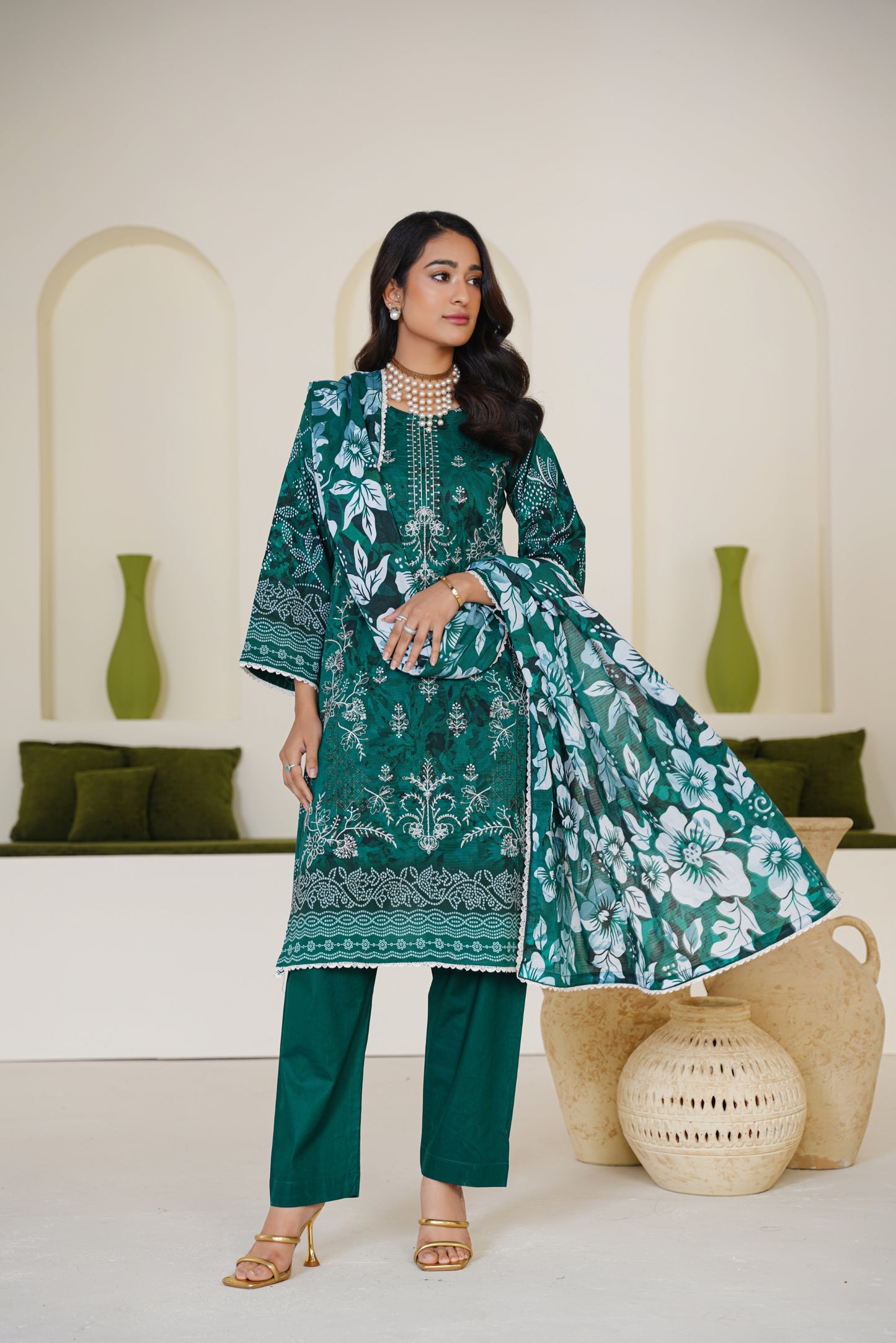 Rang Reza By Anaya Noor Embroidered Bana Dora 3PC