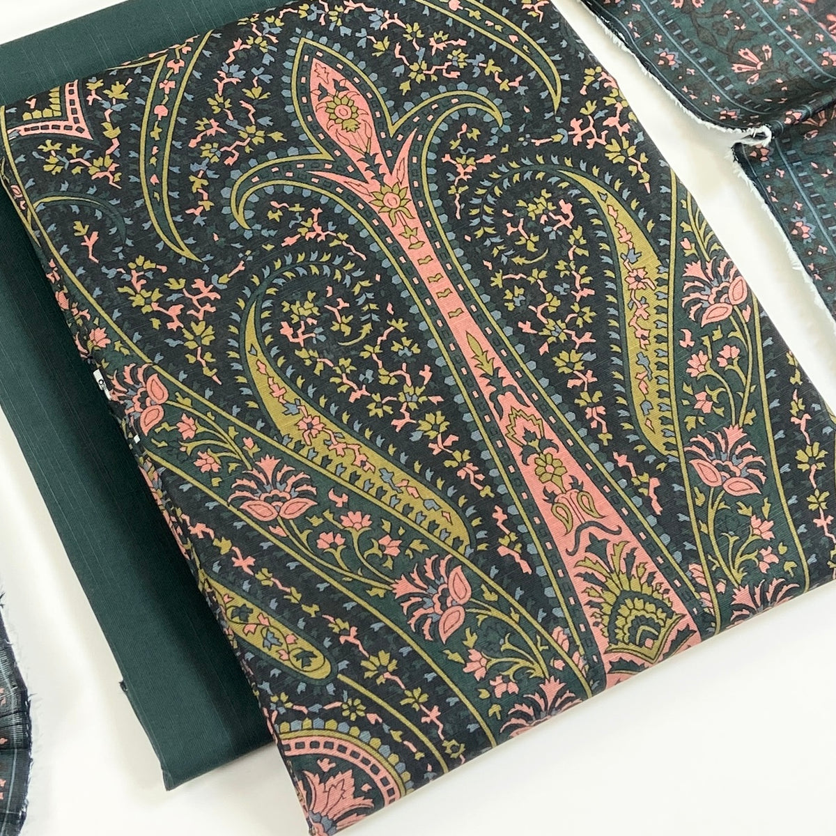 Bonanza Satrangi Digital Printed Khaddar 3PC