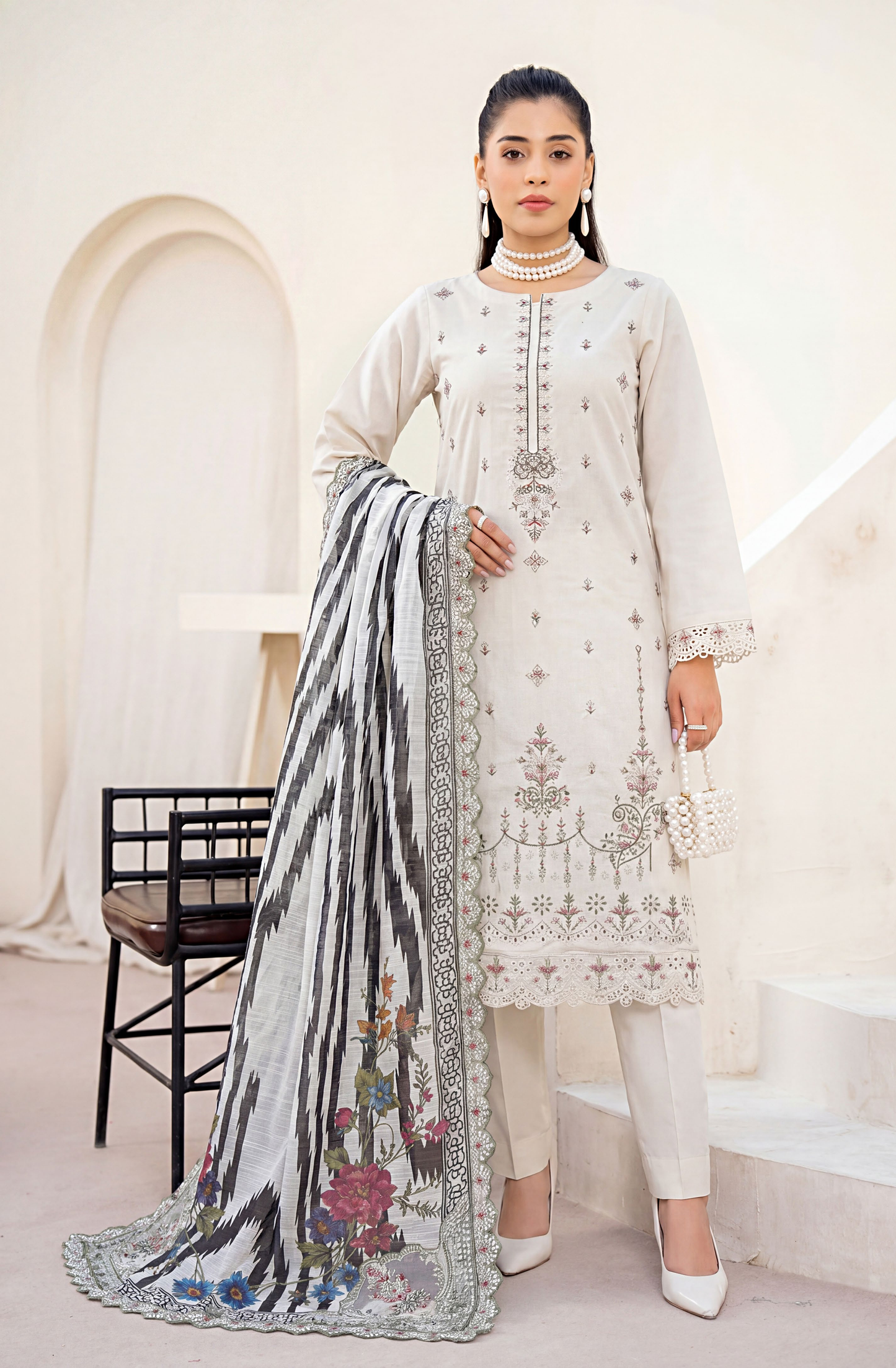 Meadows By Anaya Noor Emb Lawn With Organza Patches 3PC