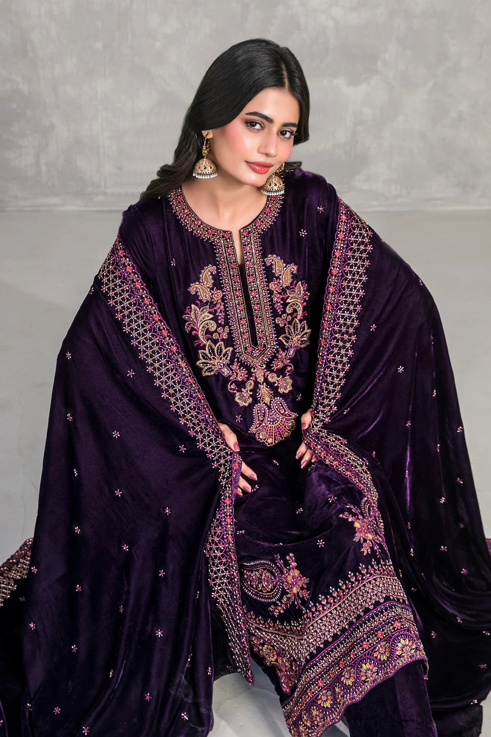 Sincera By Tawakkal Luxury Fancy Emb Cutdana Velvet 3PC