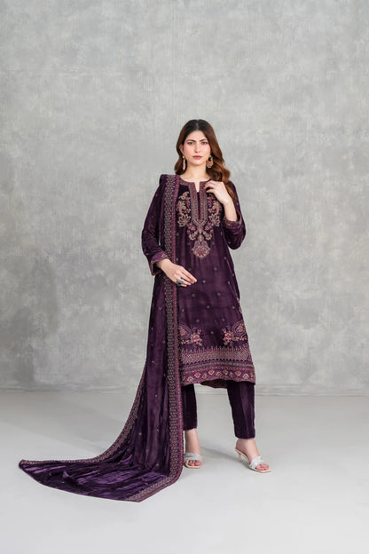 Sincera By Tawakkal Luxury Fancy Emb Cutdana Velvet 3PC