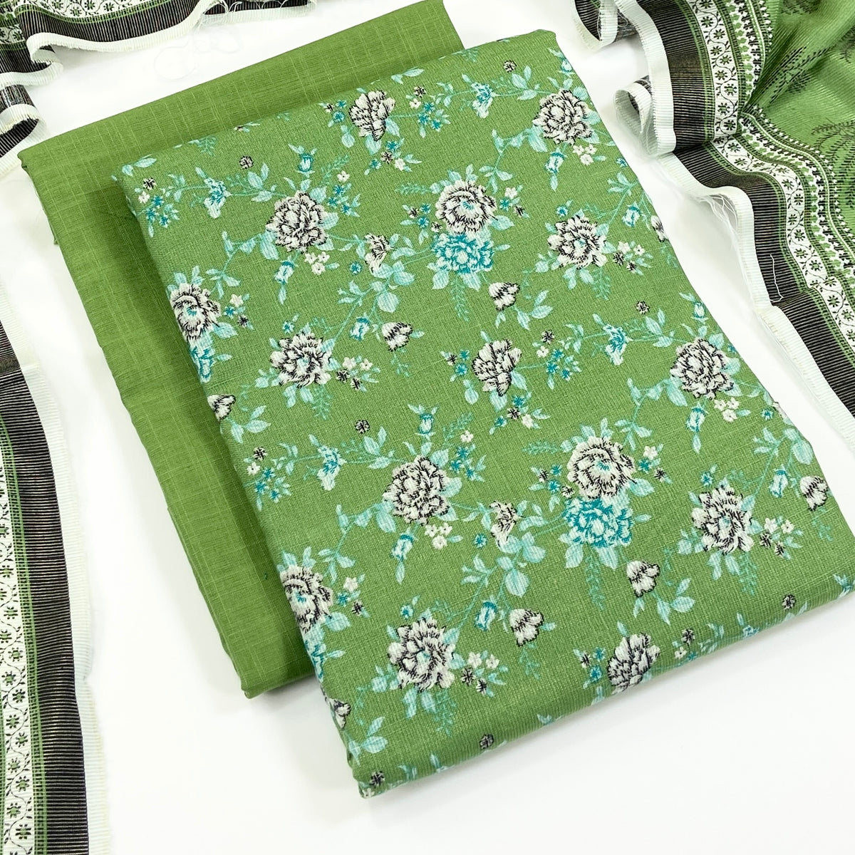 Anaya Noor Printed Chamki Khaddar 3PC