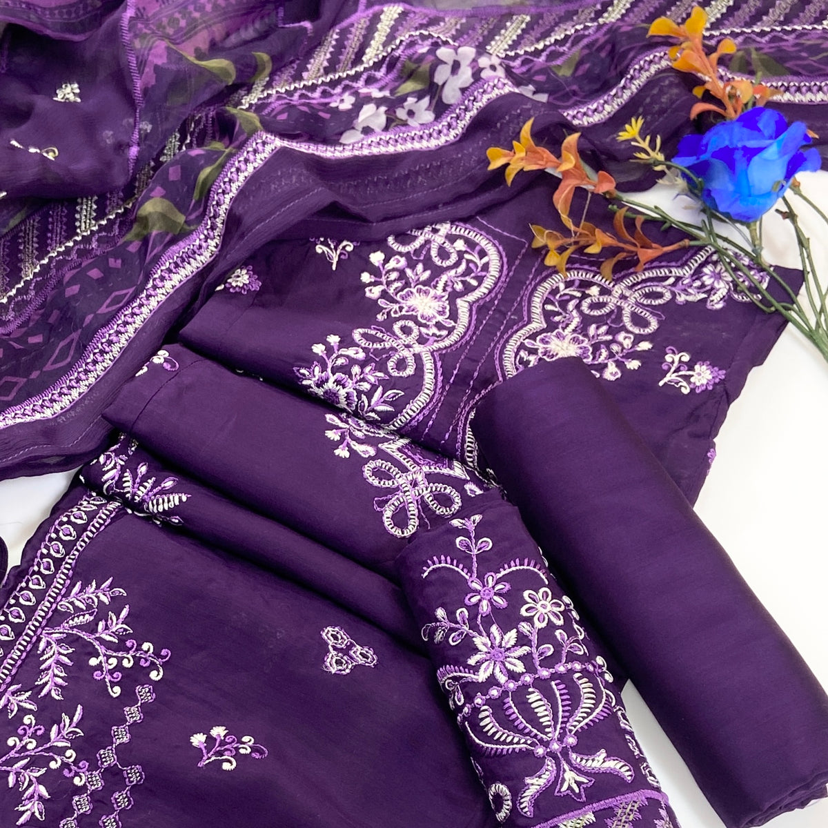 Lazer Kari By Anaya Noor Emb Viscose 3PC