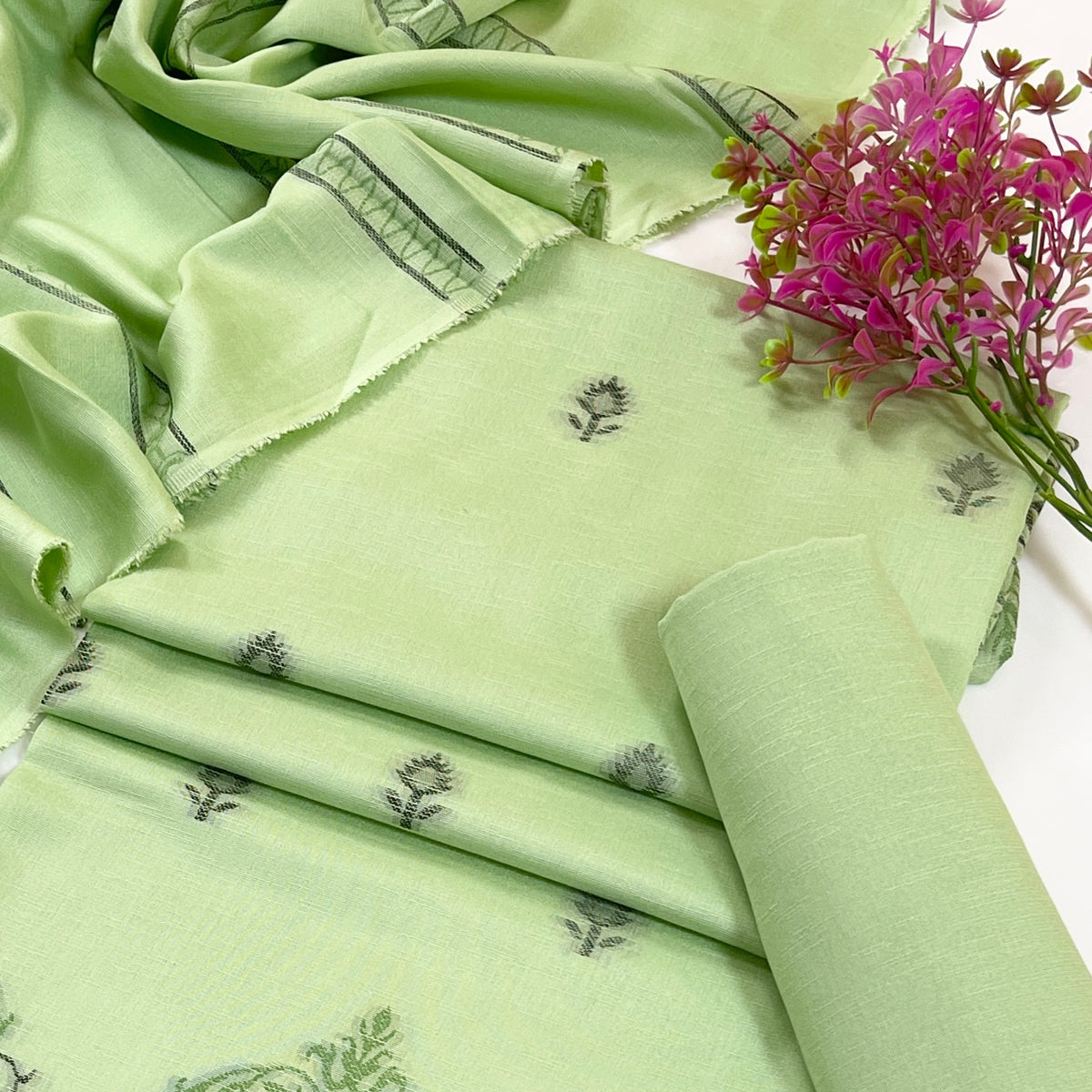 Sapphire Jacquard Karandi 3PC