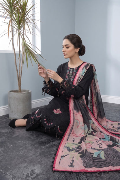 Shiffli Kari By Anaya Noor Emb Lawn 3PC