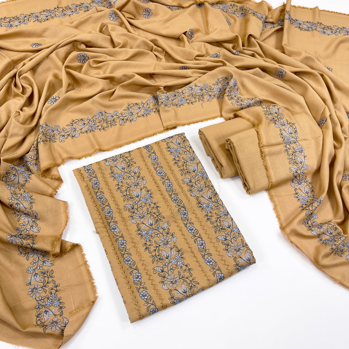 Bareeze Embroidered Karandi 3PC