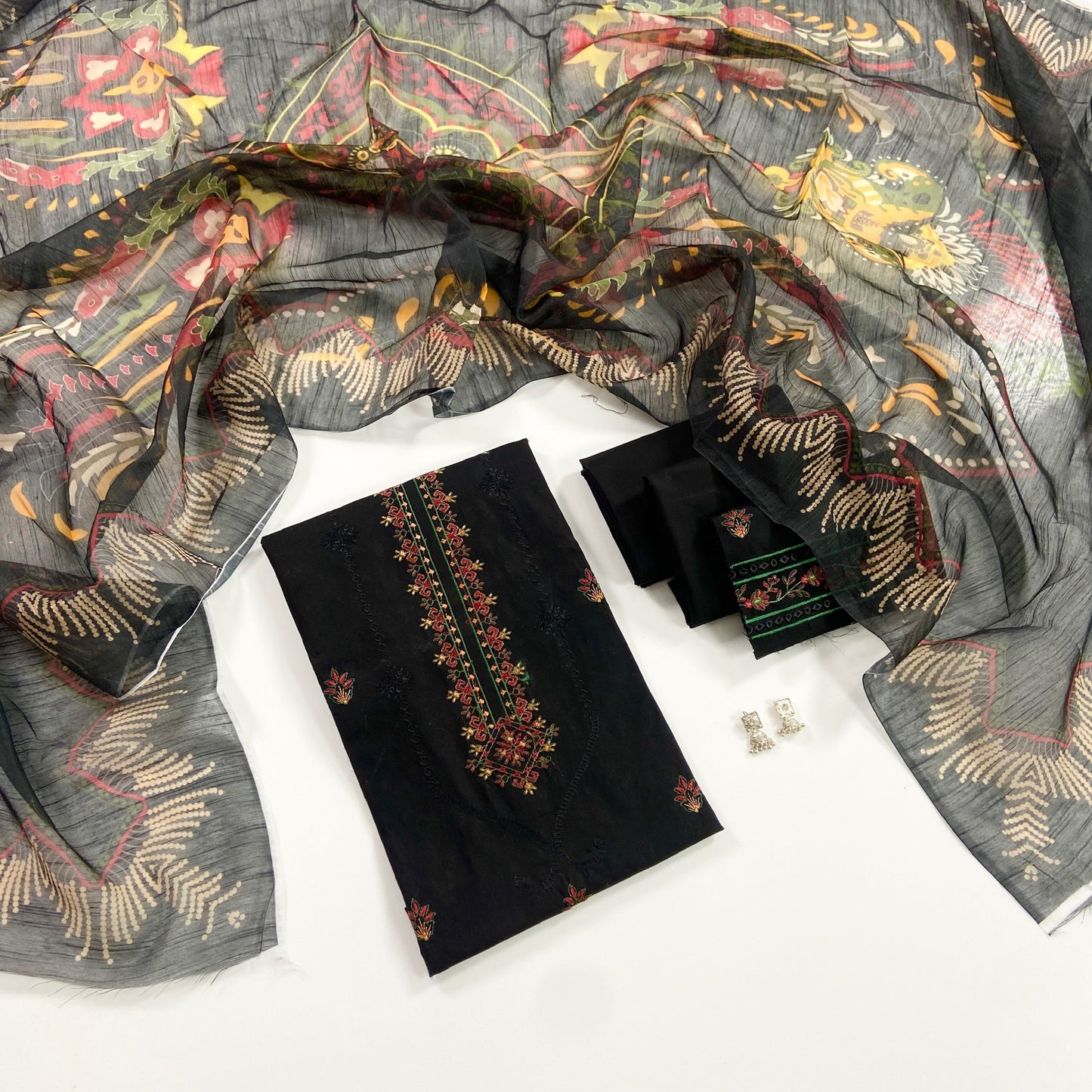 Lakhany Fully Embroidered Lawn 3PC