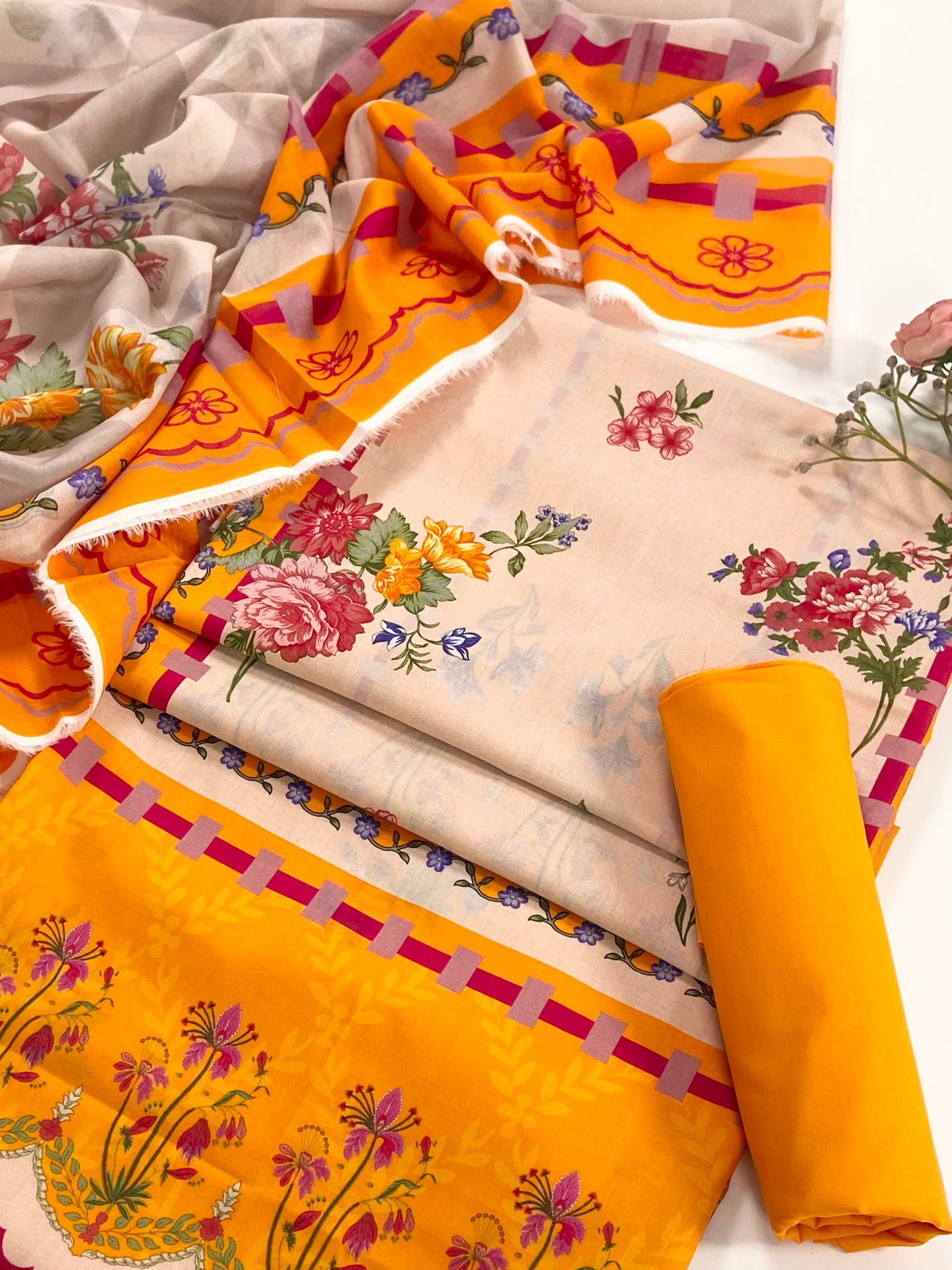 Riwayat By Shanaya Digital Printed Lawn 3PC