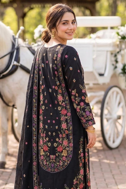 Mashaim Digital Printed Lawn 3PC
