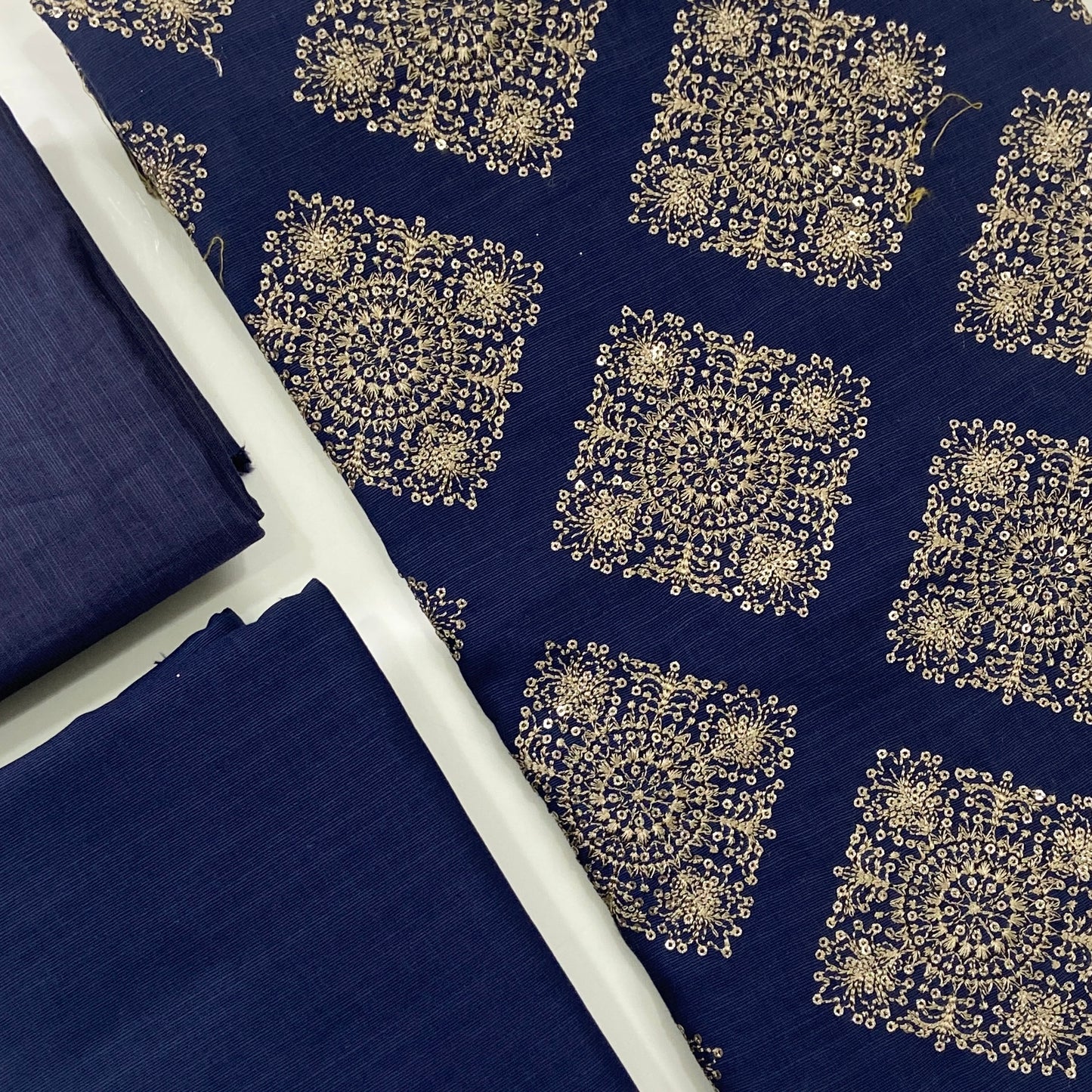 Bareeze Emb Khaddar 2PC