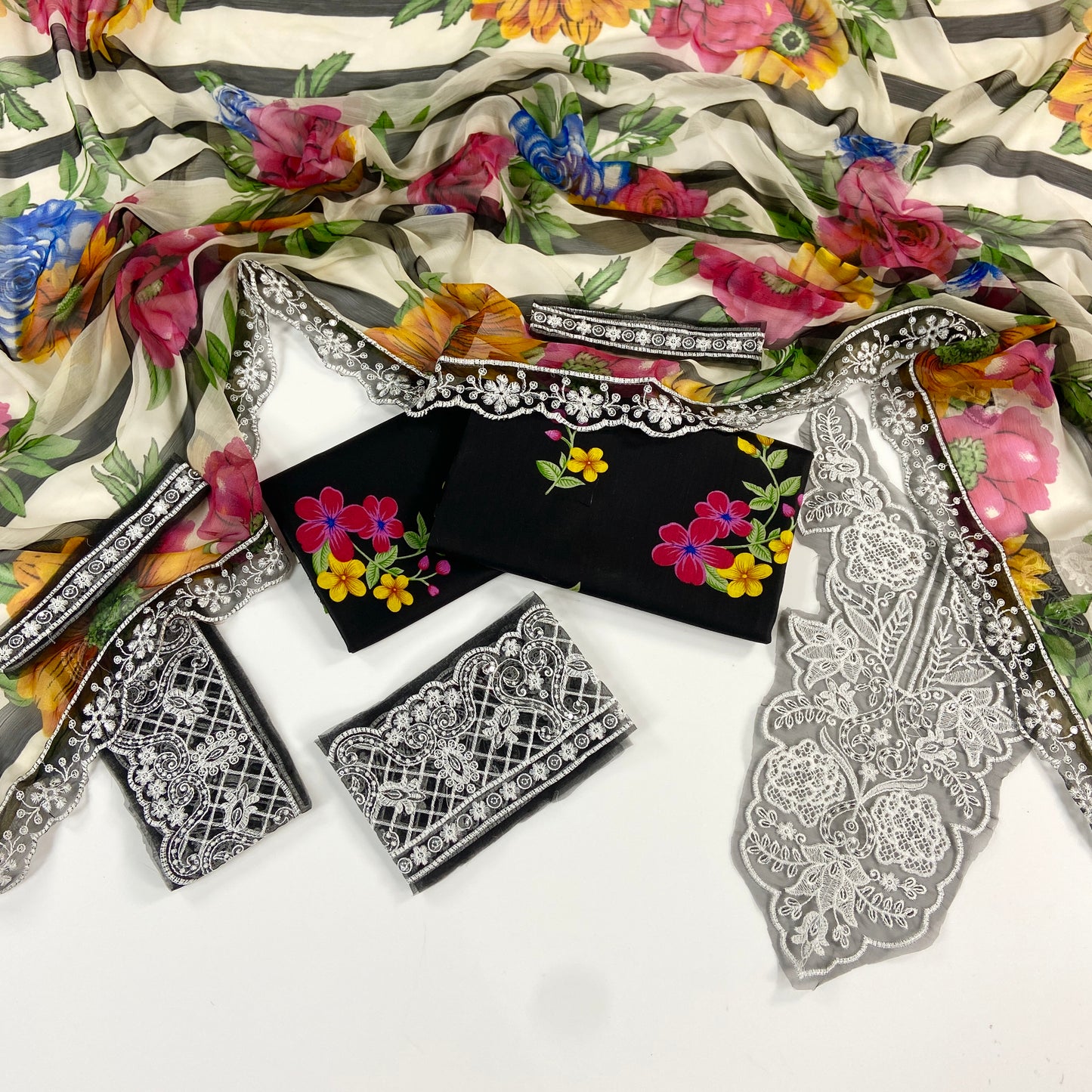Aneelas Embroiderd & Digital Printed Lawn 3PC