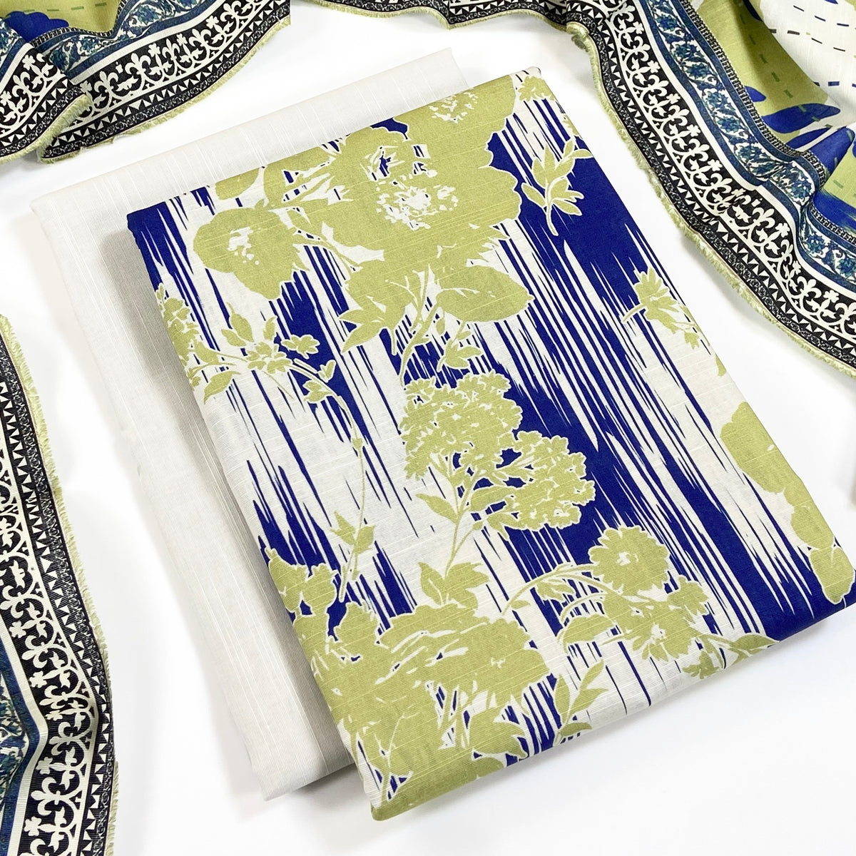 Bonanza Satrangi Digital Printed Khaddar 3PC
