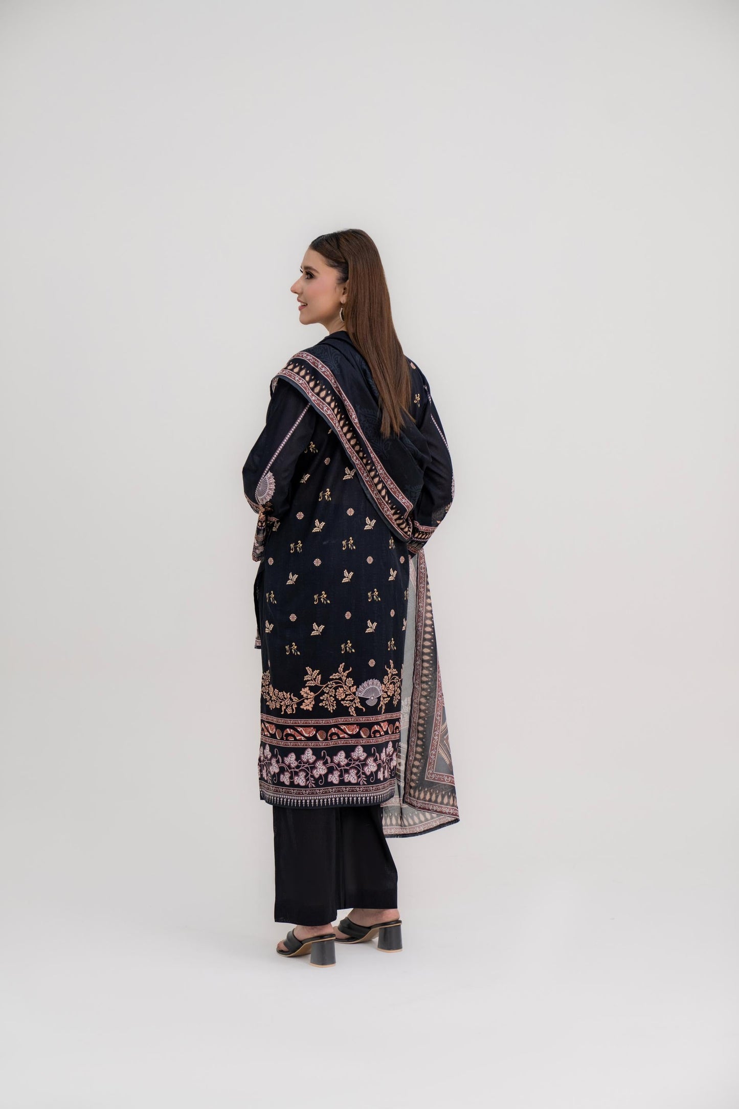 Sarah By Shanaya Premium Printed Lawn 3PC
