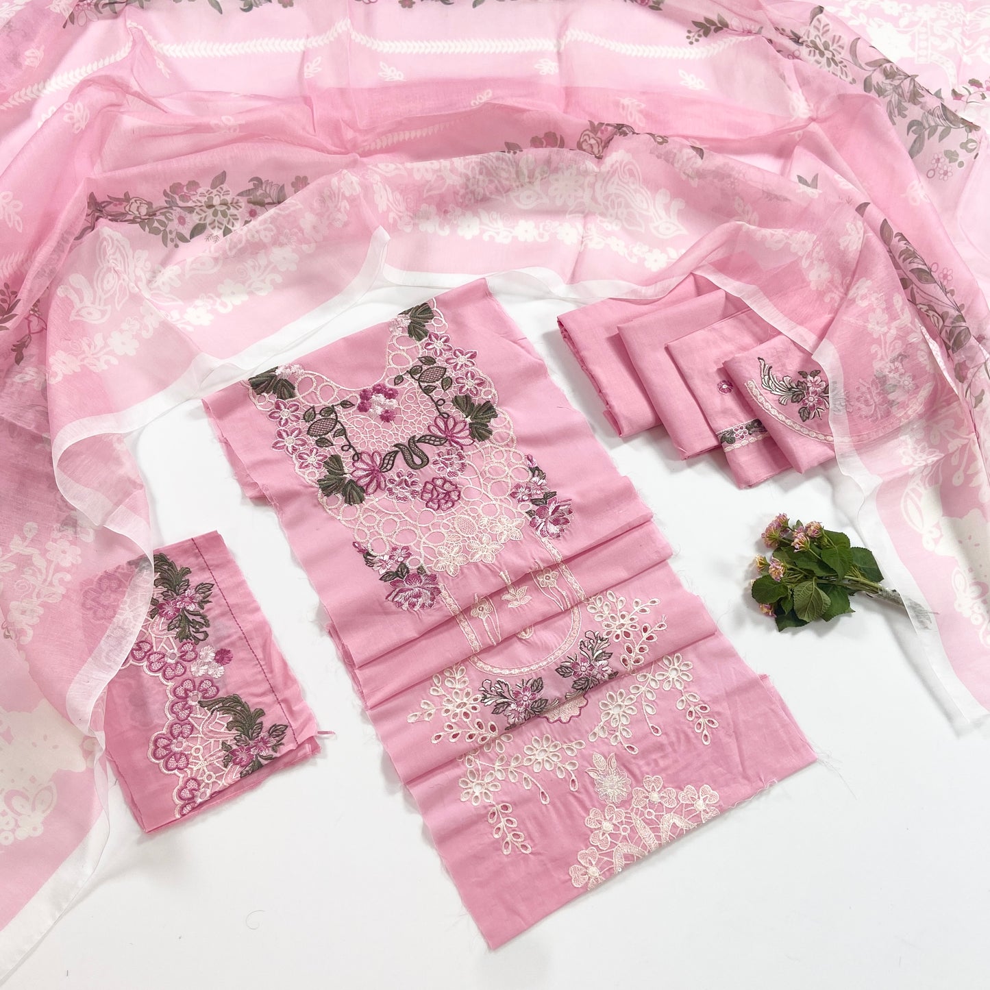 Rise By Anaya Noor Heavy Plain Emb Lawn 3PC