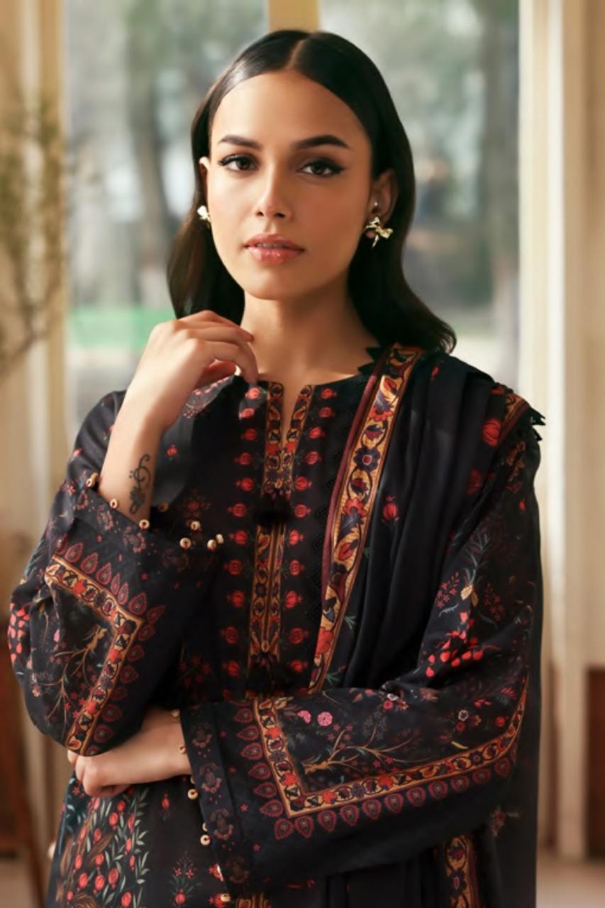 Saya Digital Printed Lawn 3PC