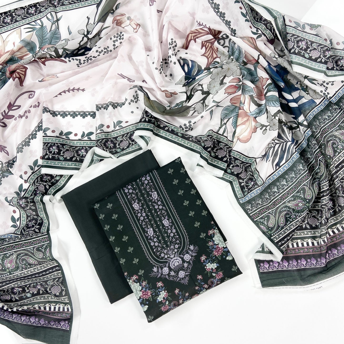 Belleza Digital Printed Lawn 3PC