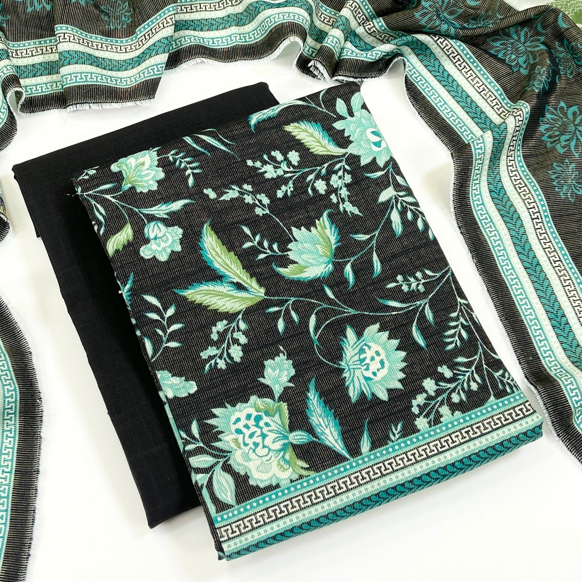 Anaya Noor Printed Chamki Khaddar 3PC