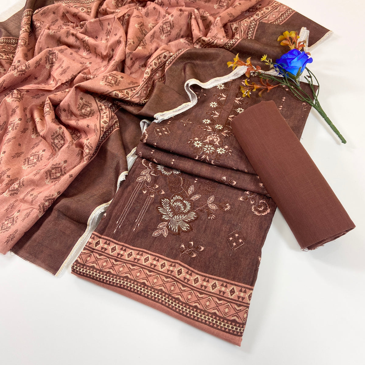 Anaya Noor Winter 2026 Plain Emb Khaddar 3PC