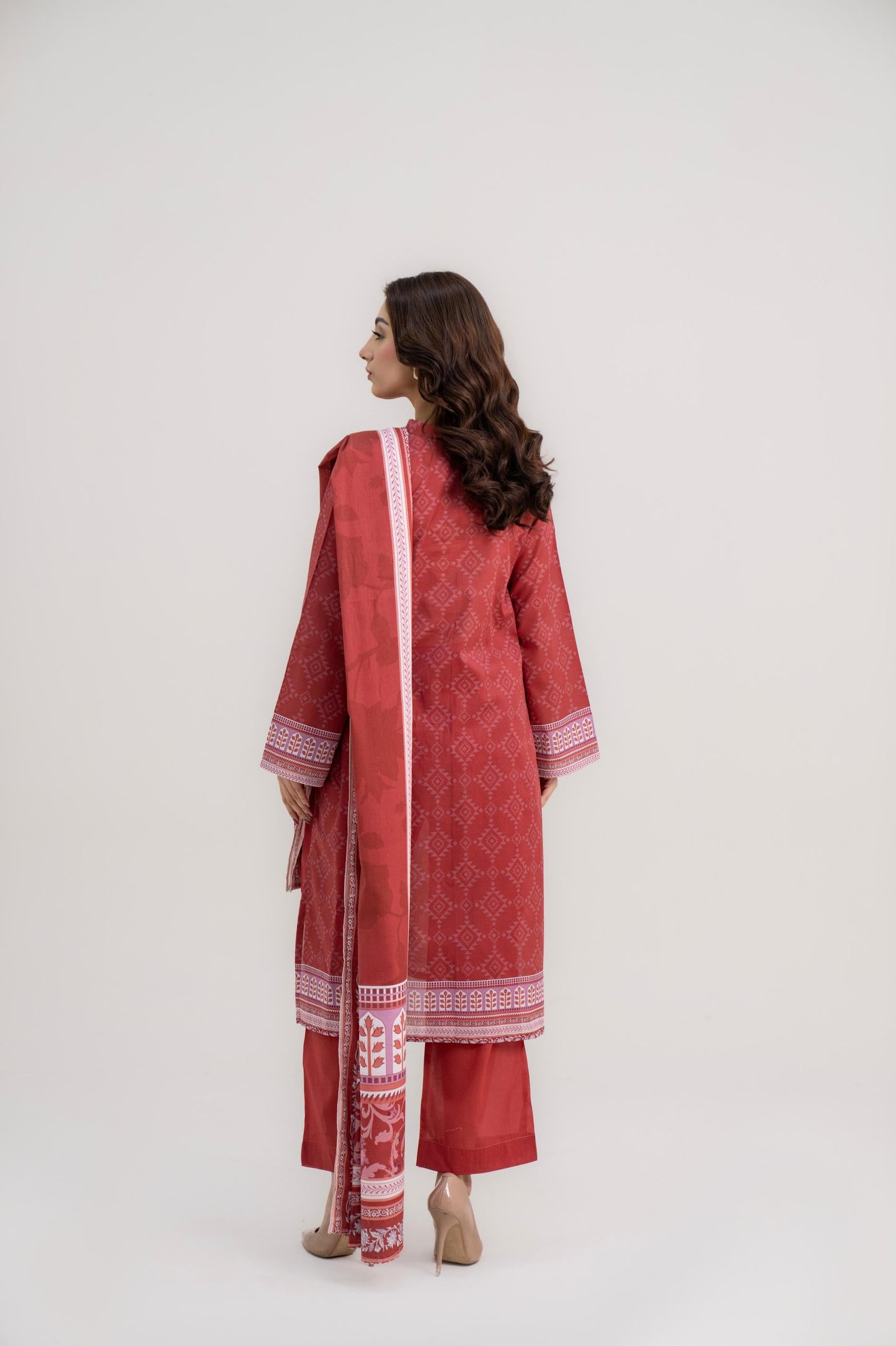 Sarah By Shanaya Premium Printed Lawn 3PC