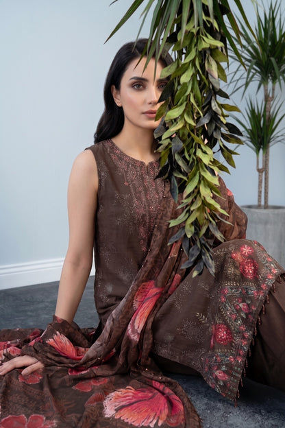 Shiffli Kari By Anaya Noor Emb Lawn 3PC