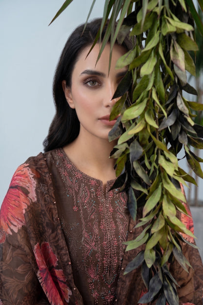 Shiffli Kari By Anaya Noor Emb Lawn 3PC