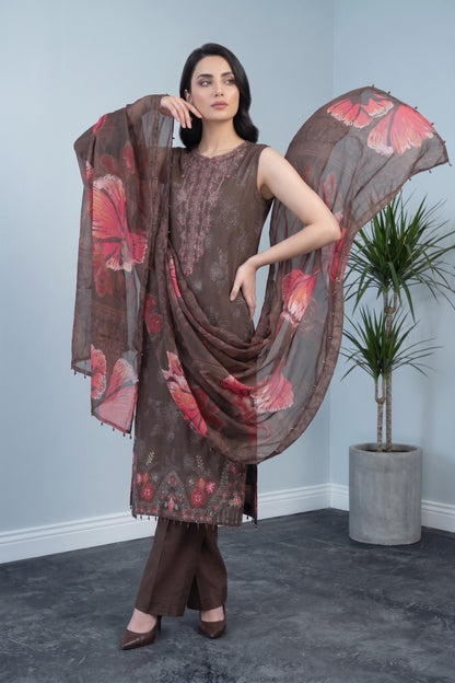 Shiffli Kari By Anaya Noor Emb Lawn 3PC