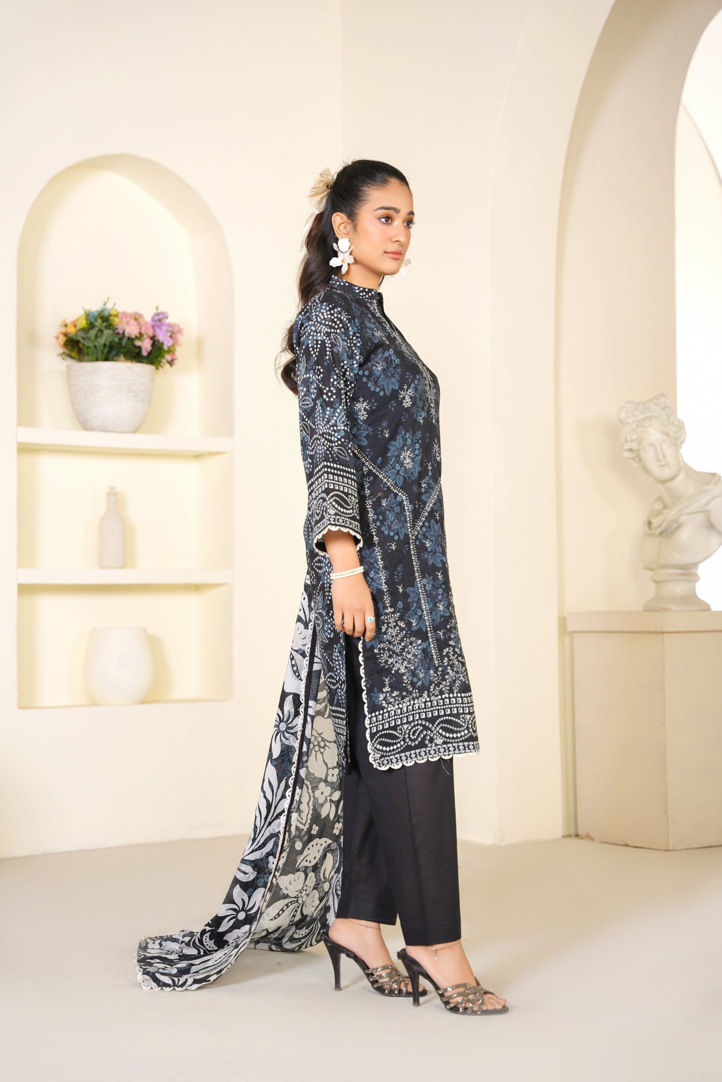Rang Reza By Anaya Noor Embroidered Bana Dora 3PC