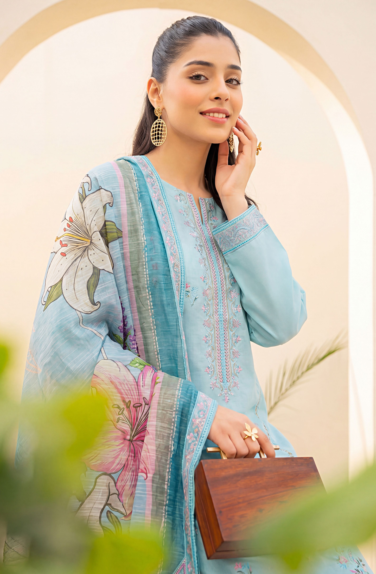 Meadows By Anaya Noor Emb Lawn With Organza Patches 3PC